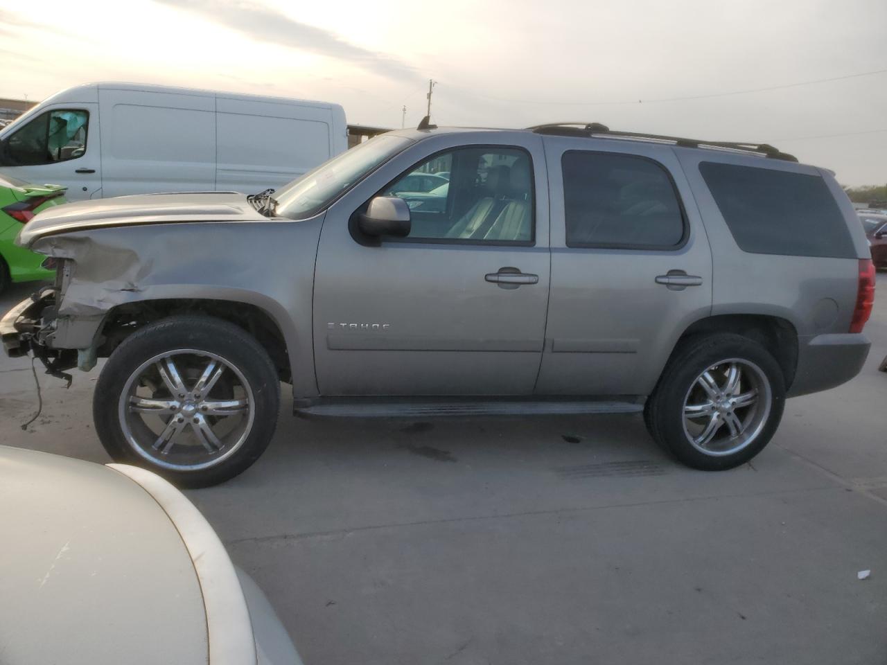 CHEVROLET TAHOE 2007 1gnfc13j27r117765