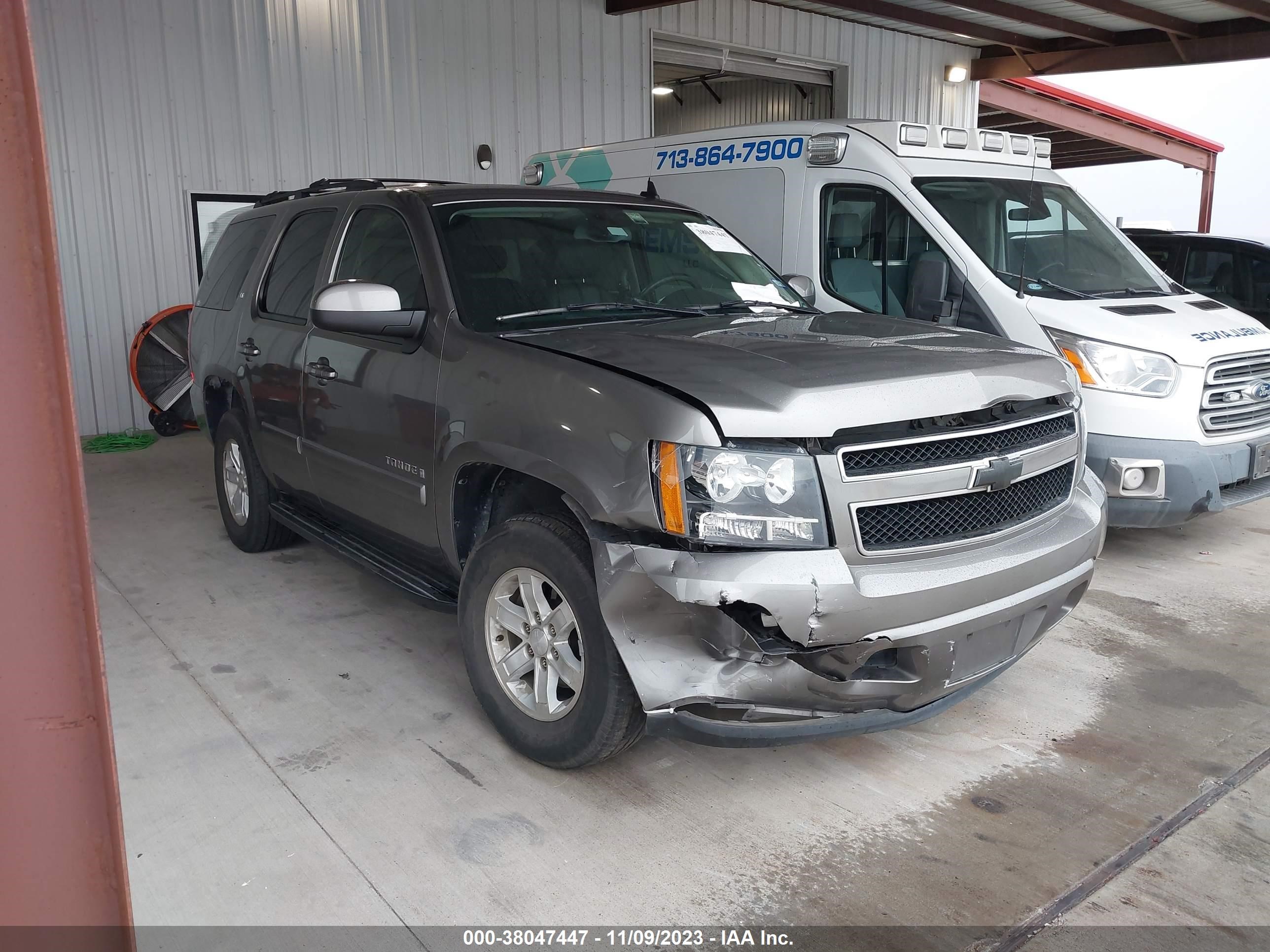 CHEVROLET TAHOE 2008 1gnfc13j48r142734