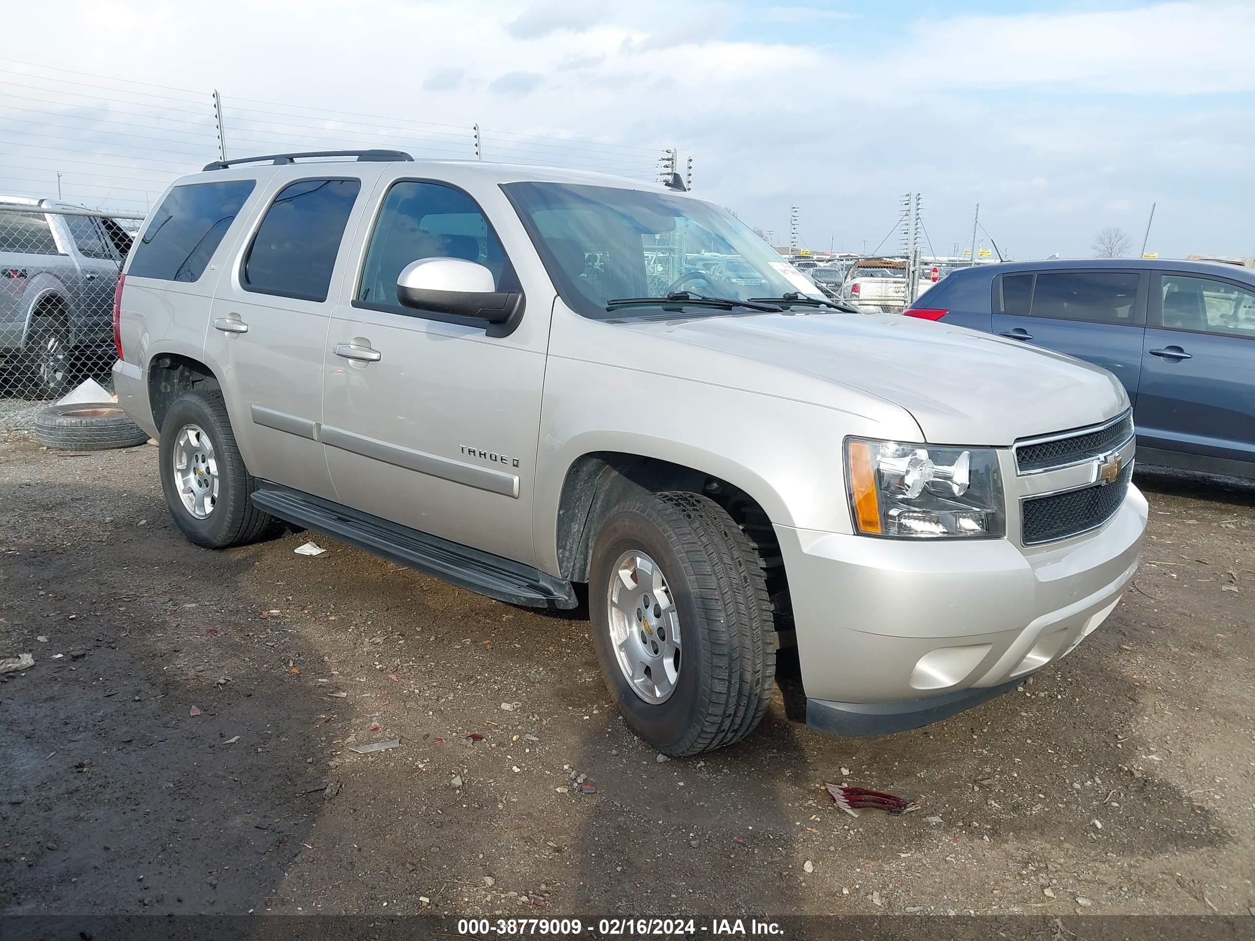 CHEVROLET TAHOE 2008 1gnfc13j58r208031