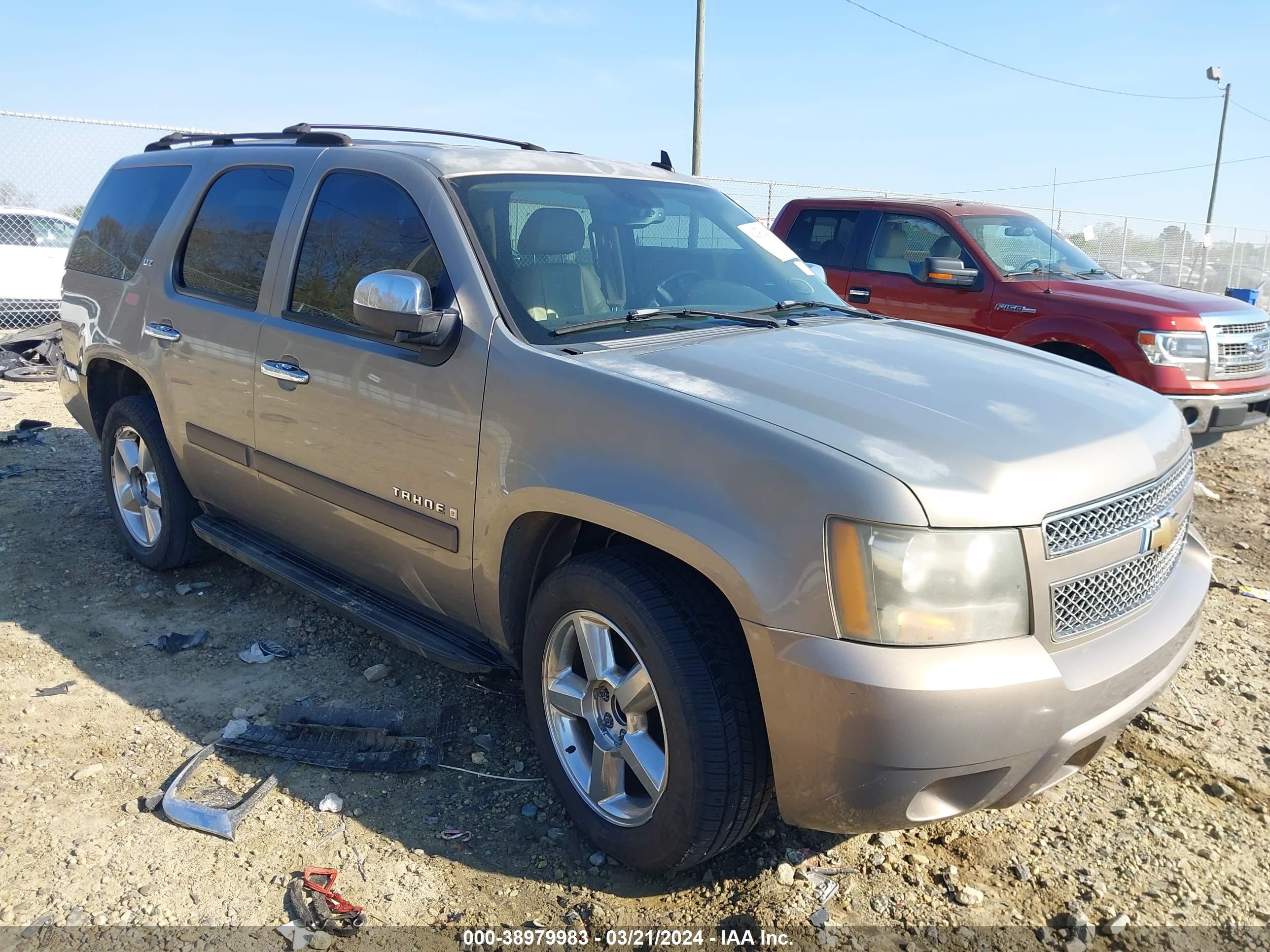 CHEVROLET TAHOE 2007 1gnfc13j67j259387