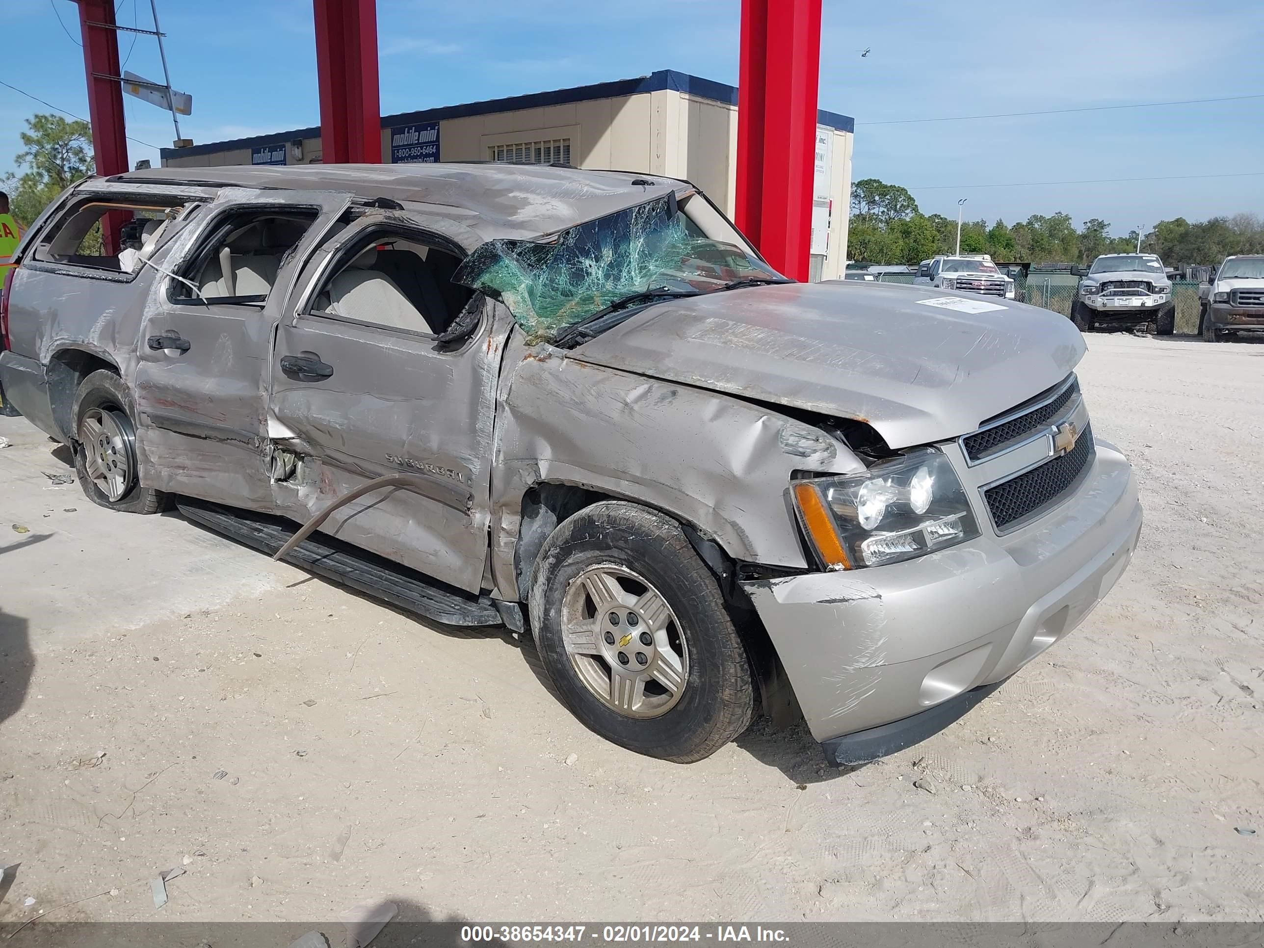 CHEVROLET SUBURBAN 2007 1gnfc16057j202892