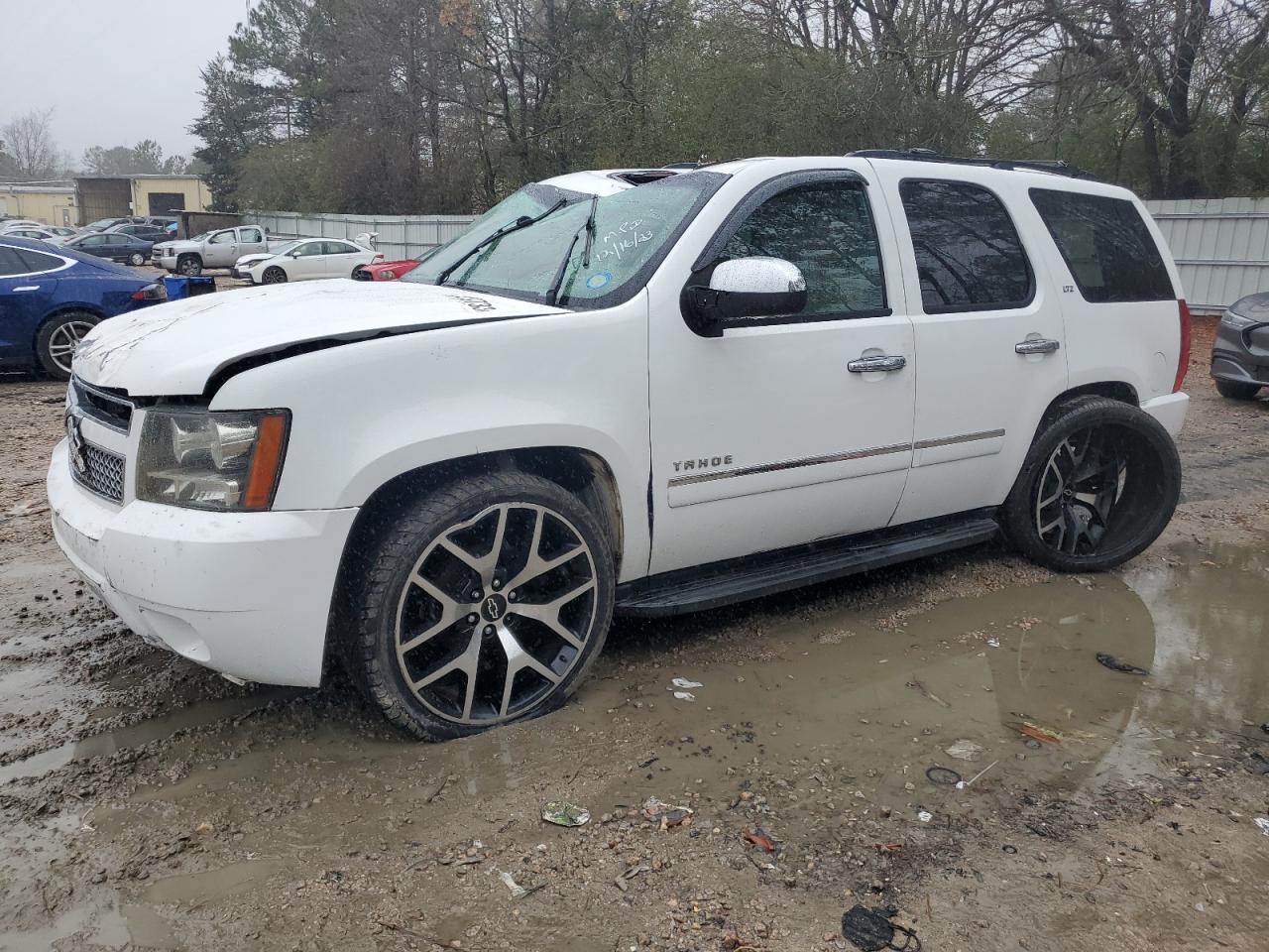 CHEVROLET TAHOE 2009 1gnfc33029r127329