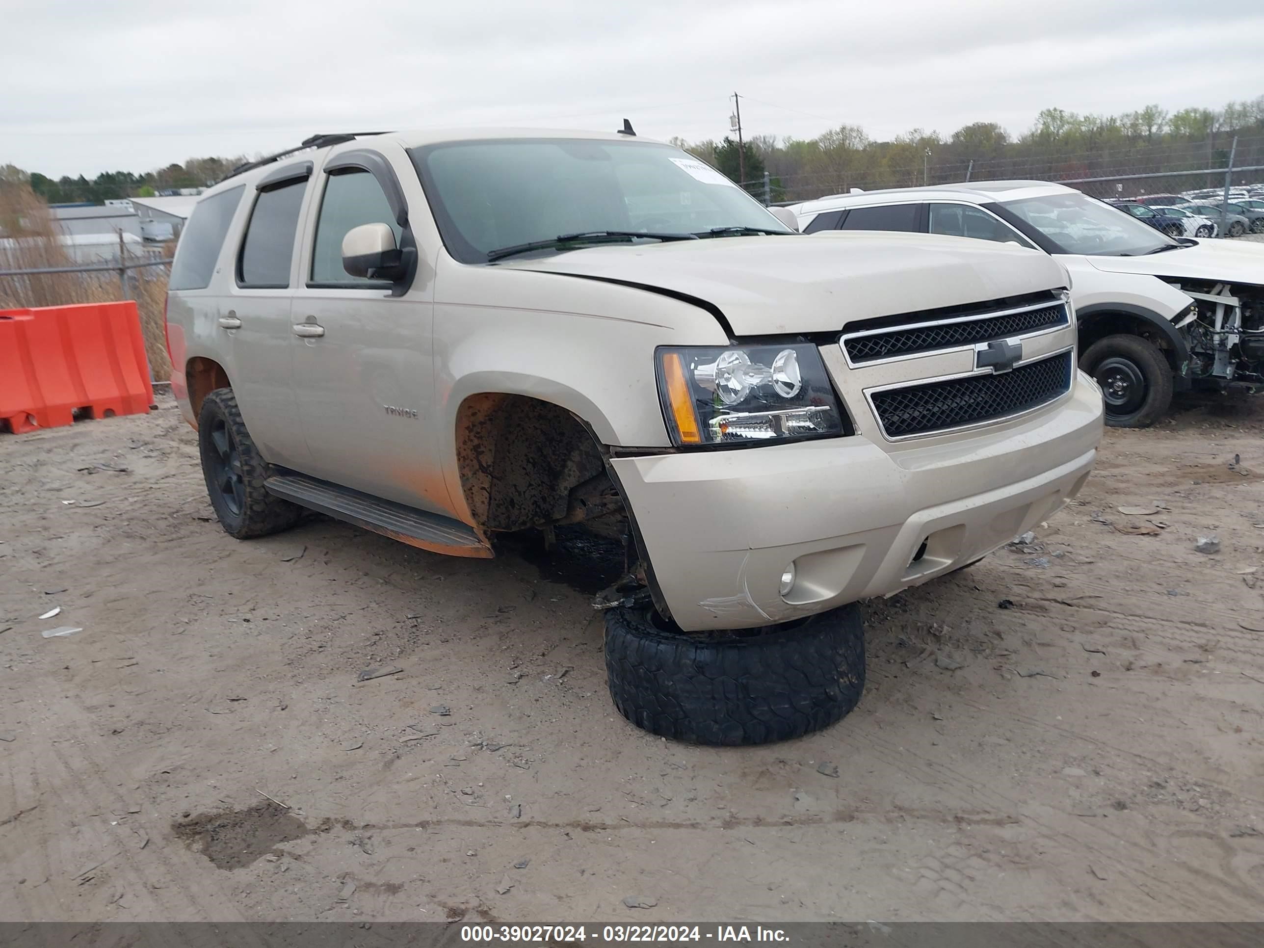 CHEVROLET TAHOE 2007 1gnfk13007j134900