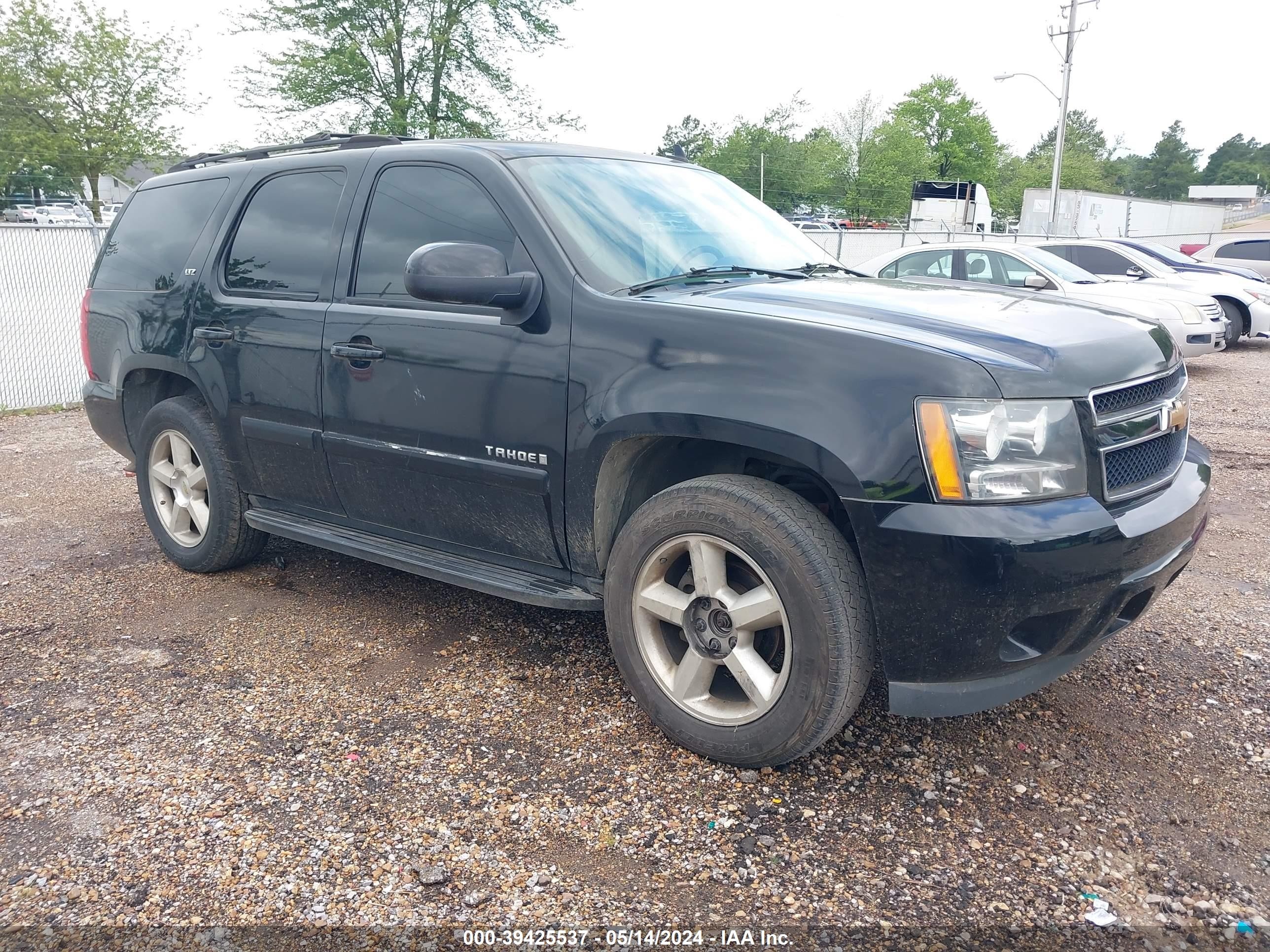 CHEVROLET TAHOE 2007 1gnfk13007r105382