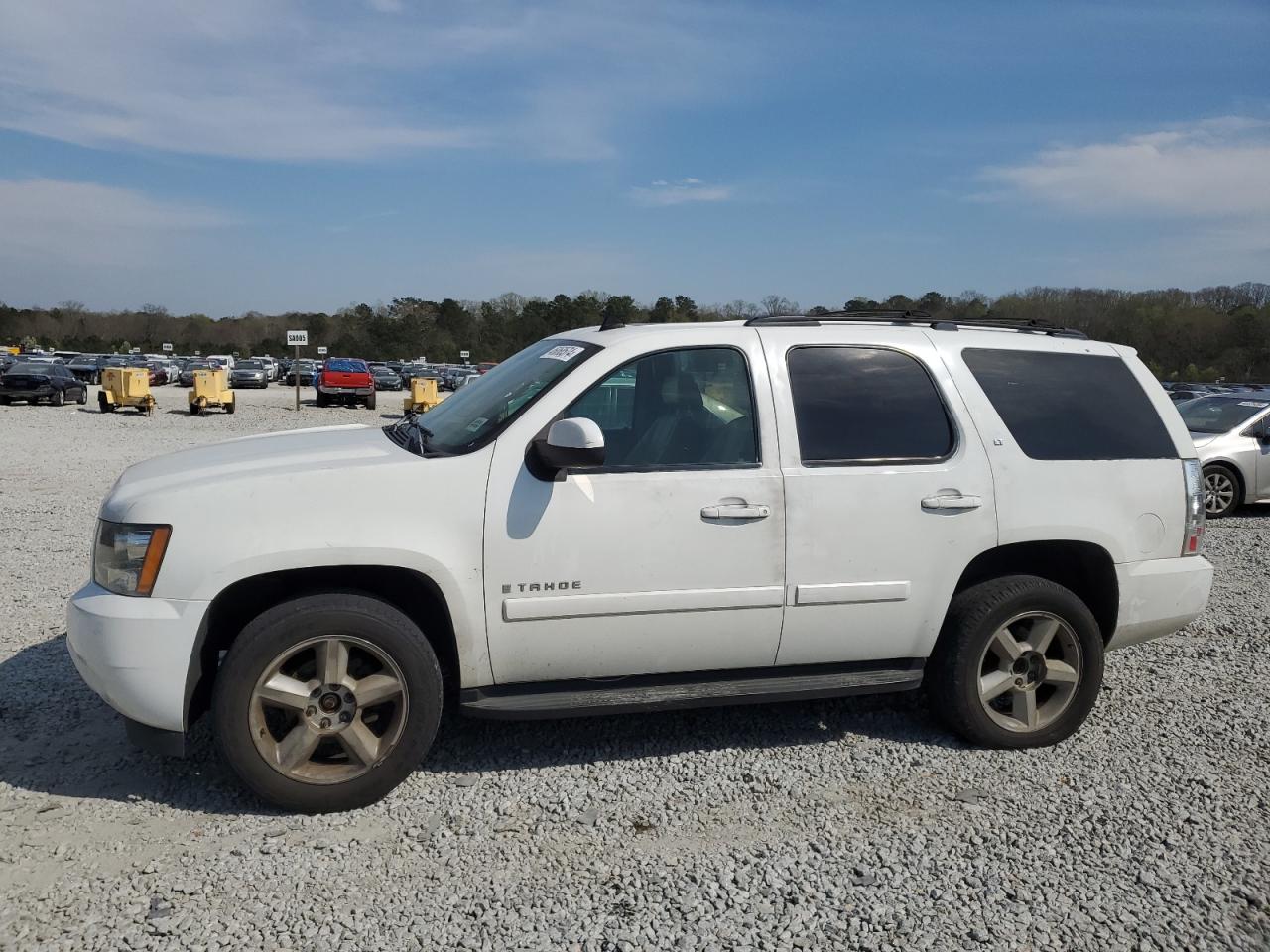 CHEVROLET TAHOE 2008 1gnfk13038j102170