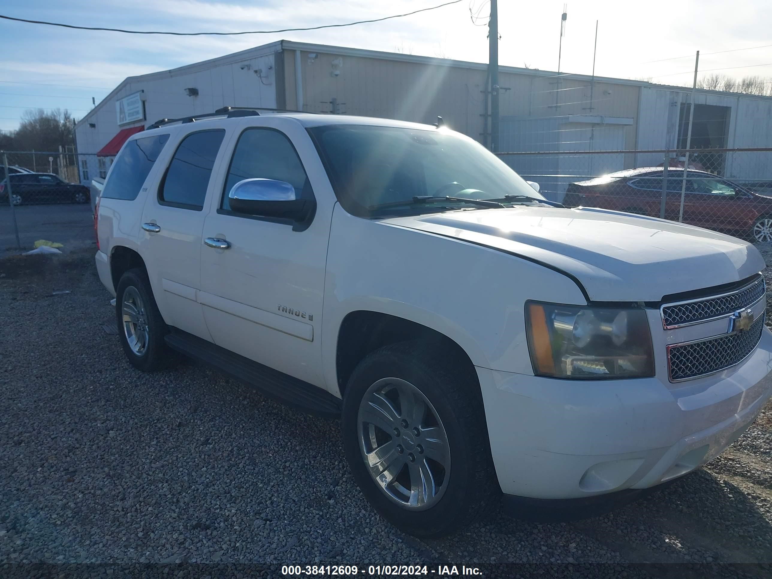 CHEVROLET TAHOE 2008 1gnfk13038r160247