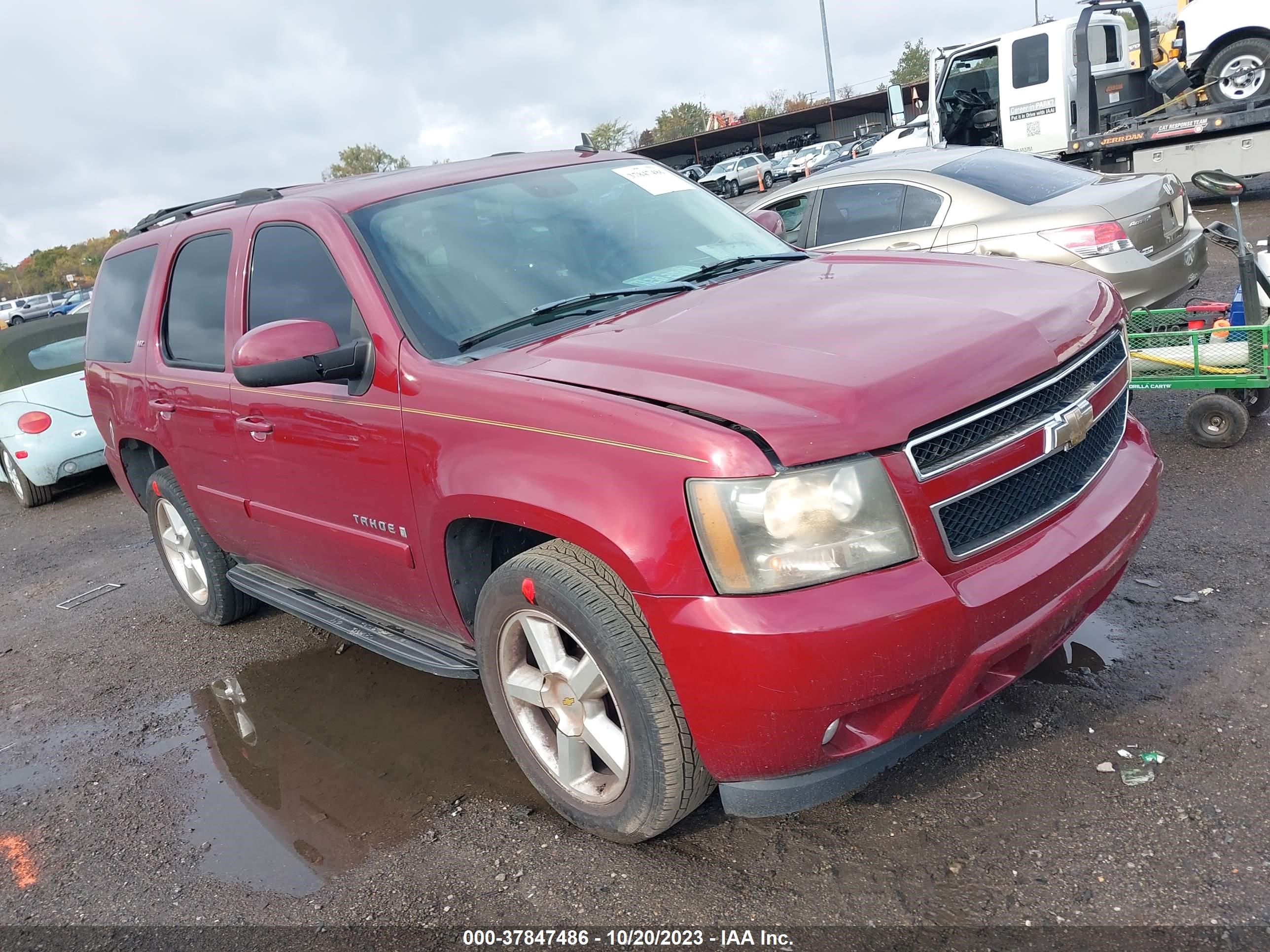 CHEVROLET TAHOE 2007 1gnfk13047j137699