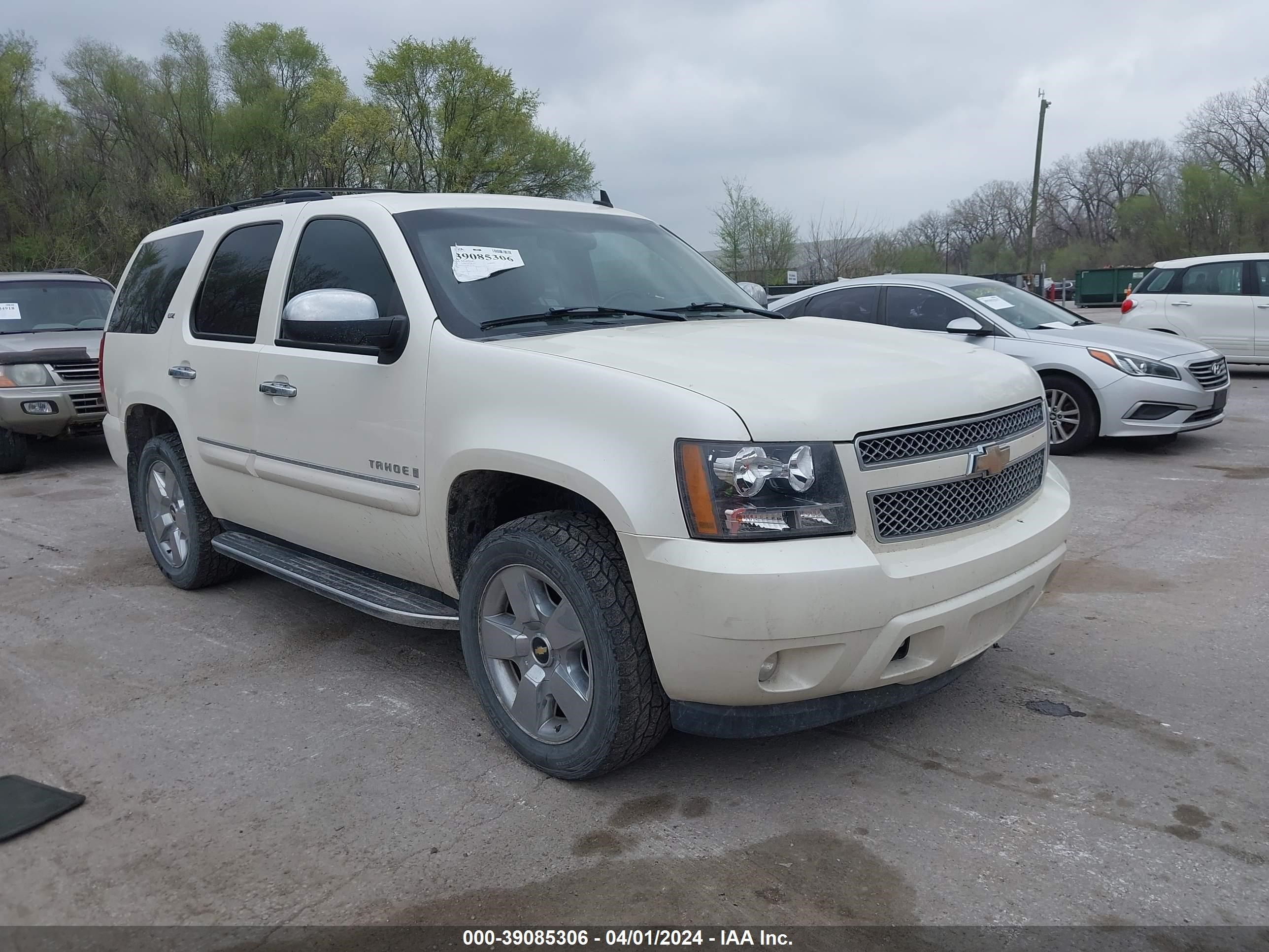 CHEVROLET TAHOE 2008 1gnfk13058r182119