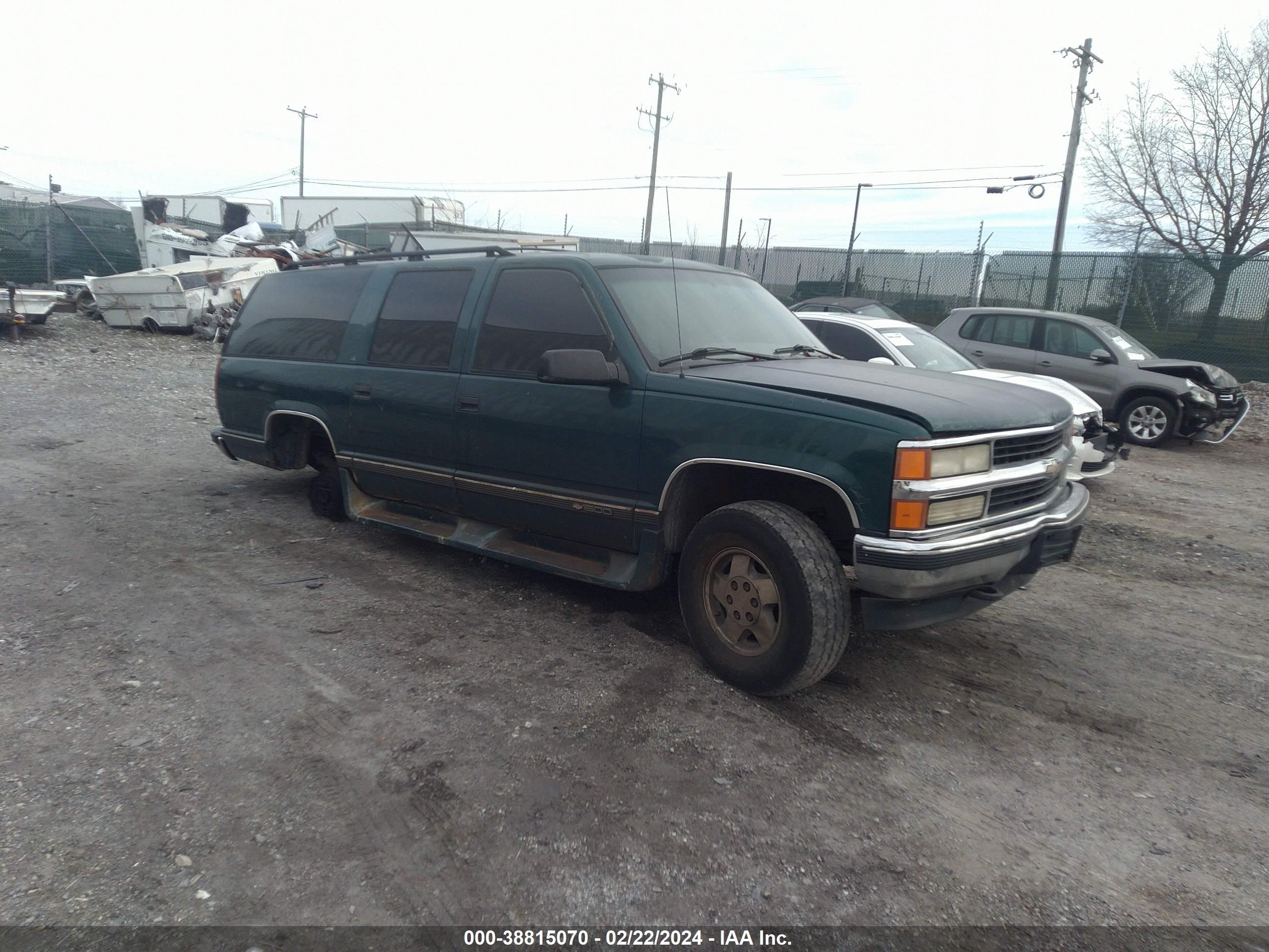 CHEVROLET SUBURBAN 1995 1gnfk16k8sj461311