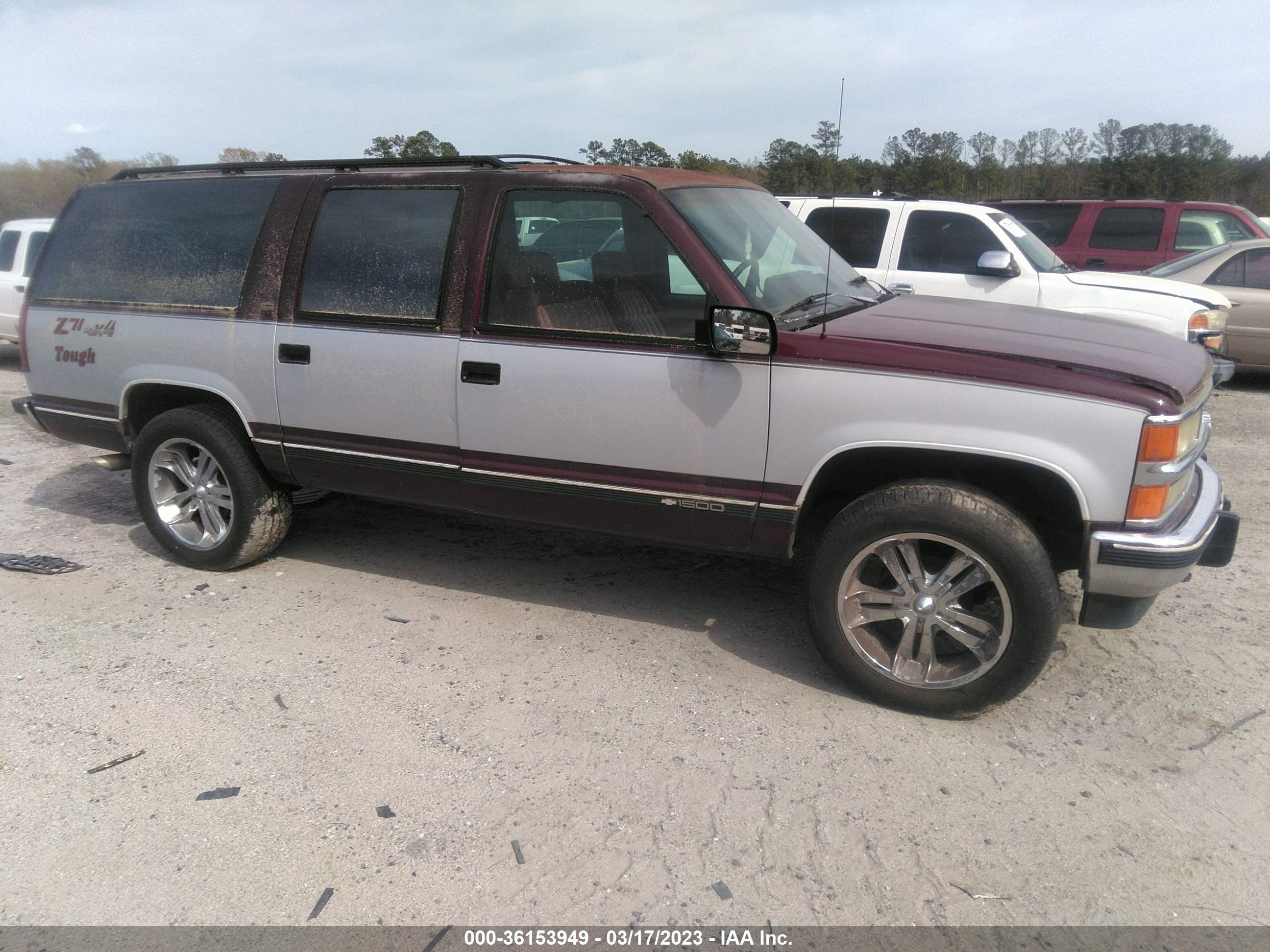 CHEVROLET SUBURBAN 1994 1gnfk16k9rj363298