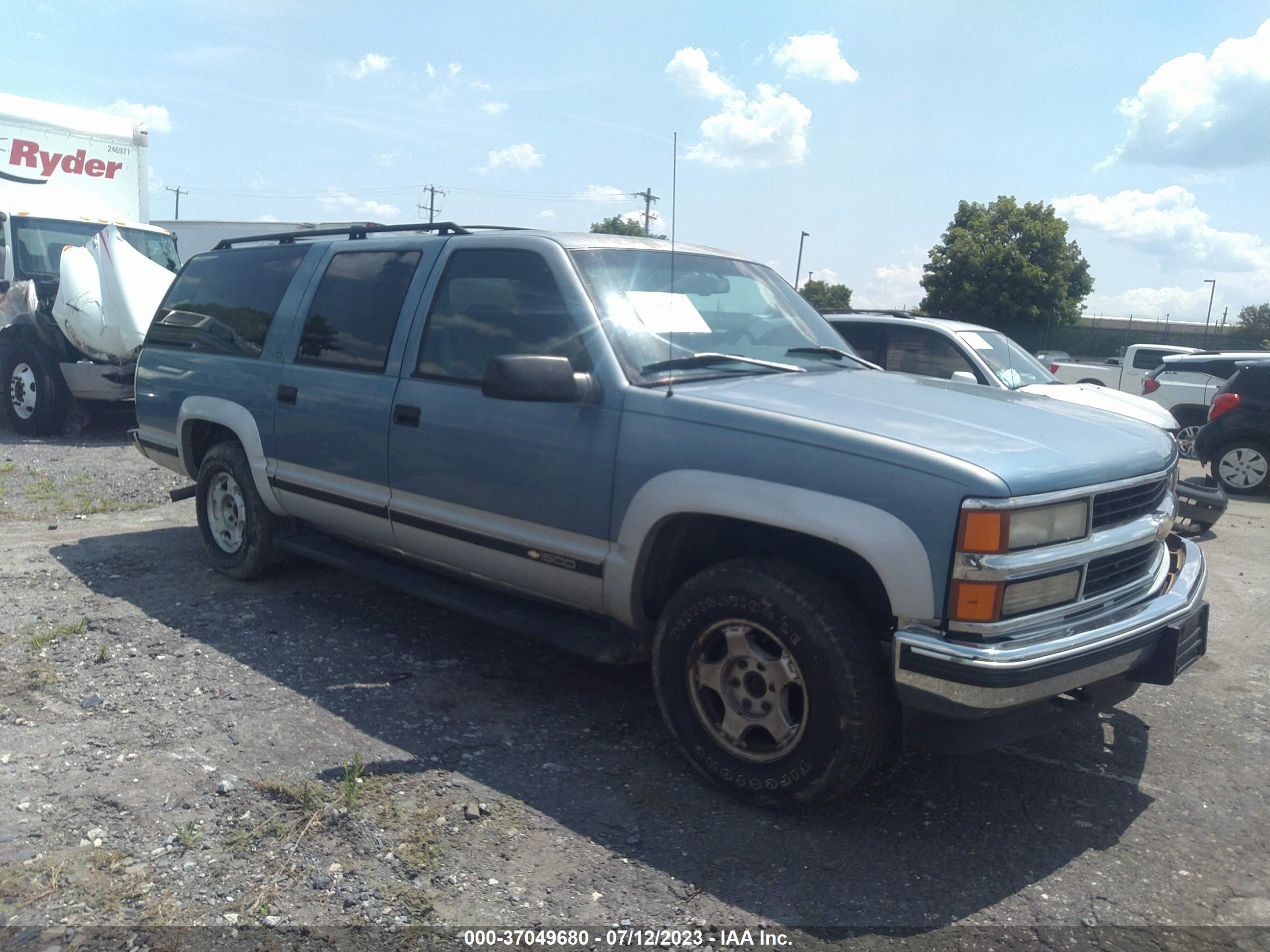 CHEVROLET SUBURBAN 1996 1gnfk16r8tj354306