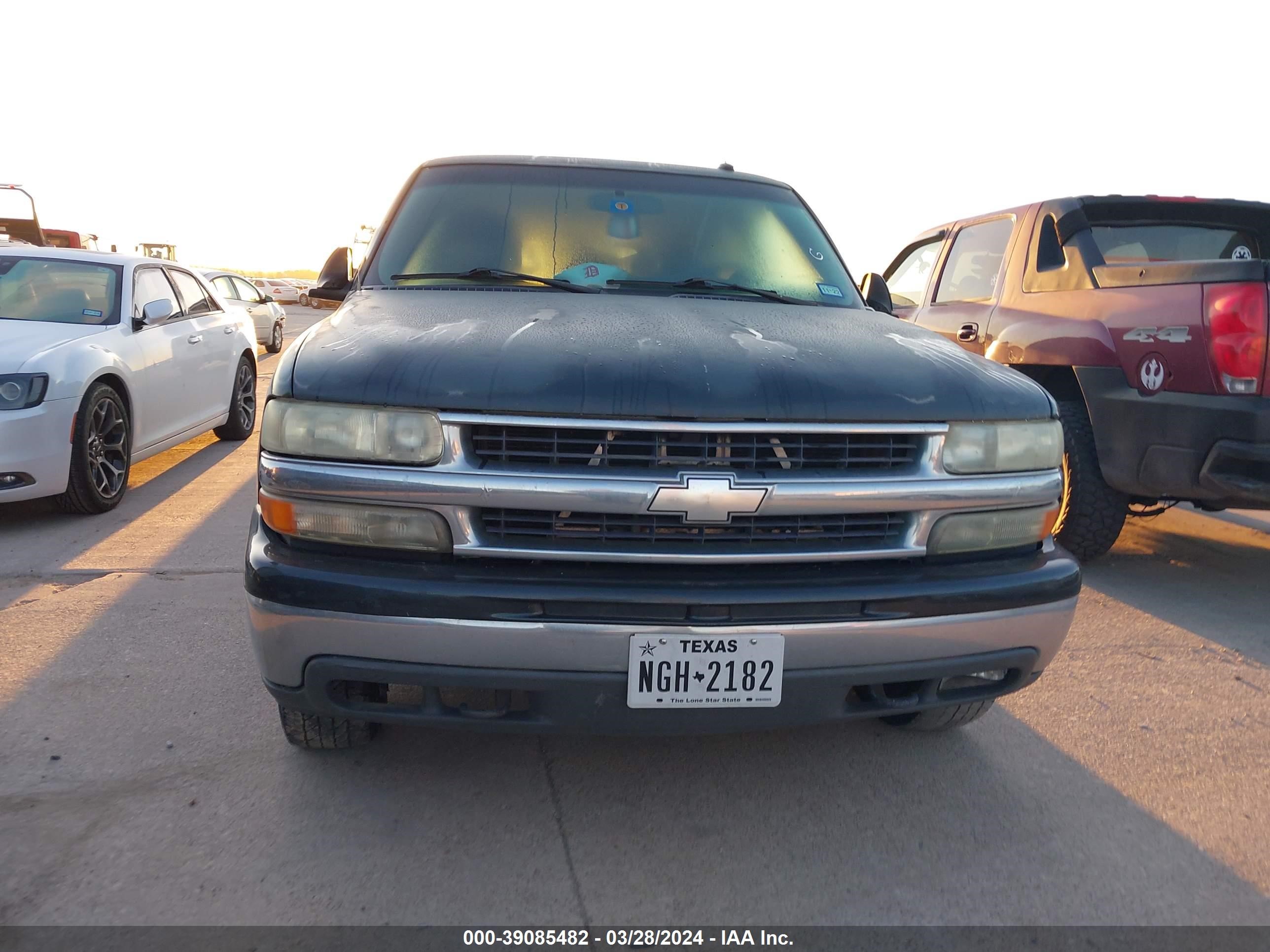 CHEVROLET SUBURBAN 2002 1gnfk16z92j302231