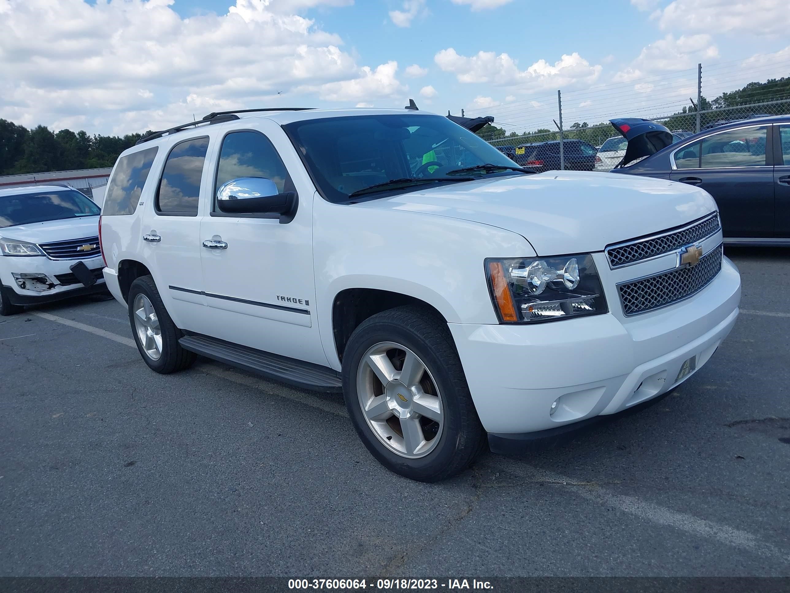 CHEVROLET TAHOE 2009 1gnfk33059r286641