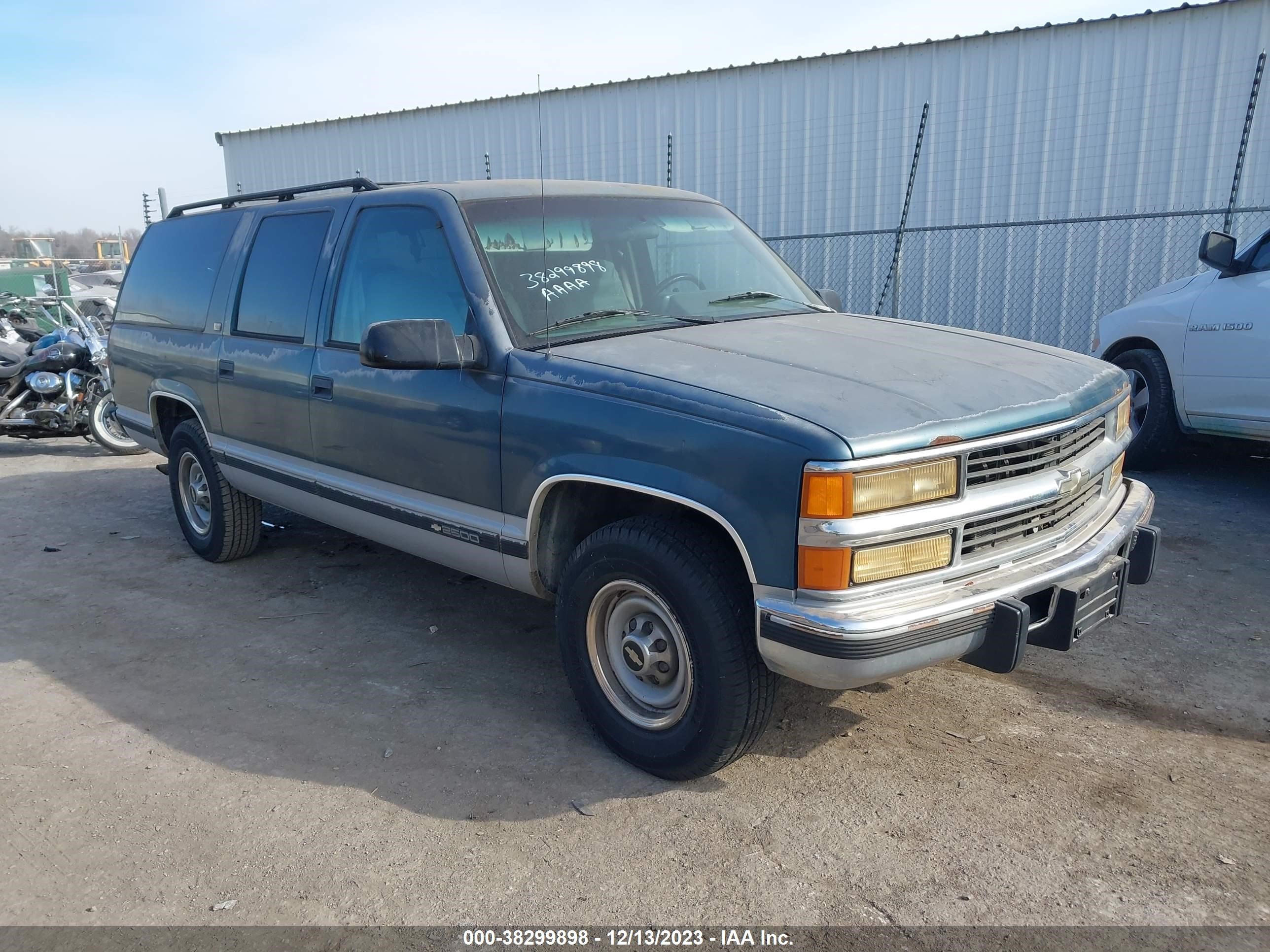 CHEVROLET SUBURBAN 1994 1gngc26f0rj423396