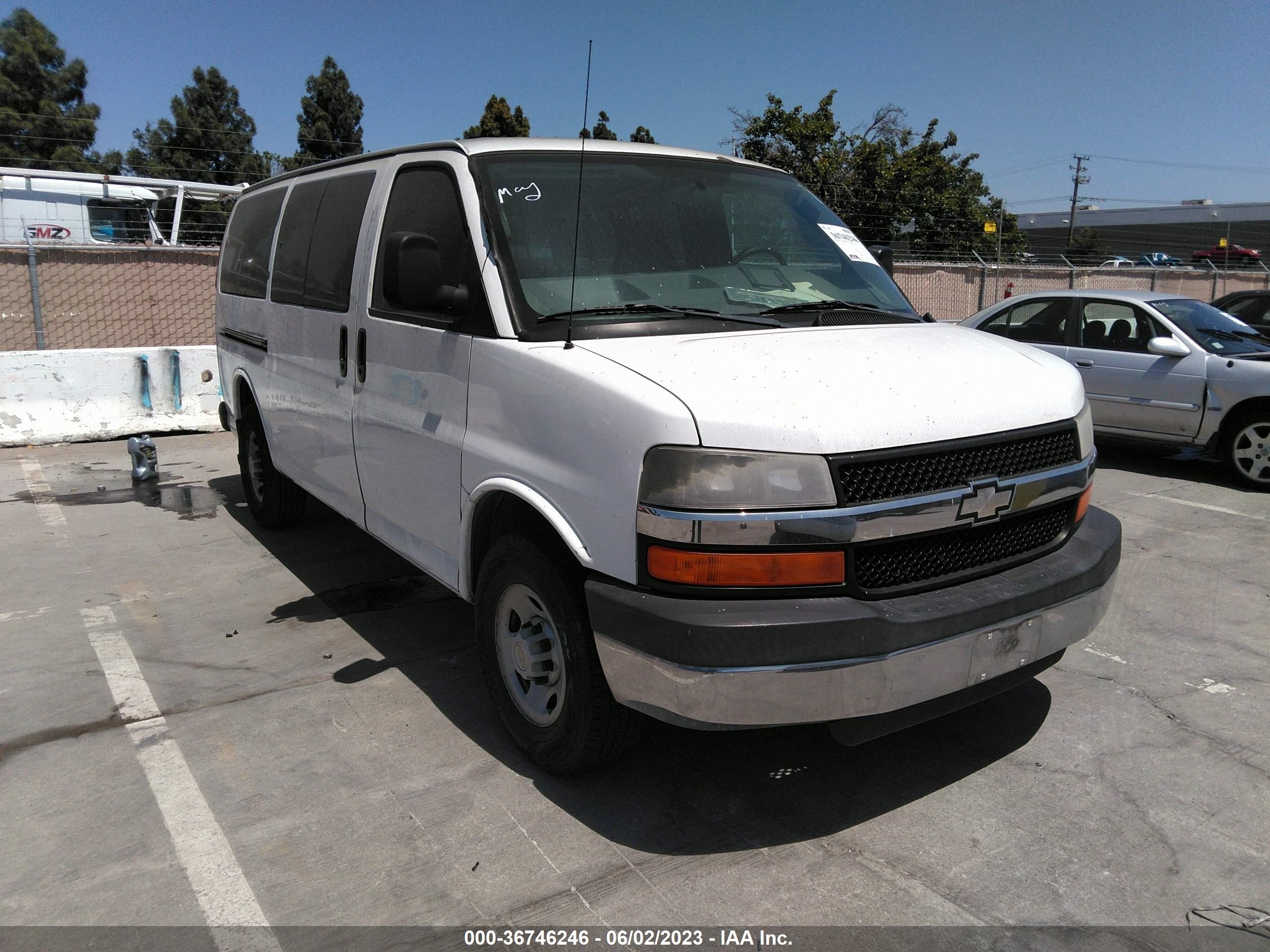 CHEVROLET EXPRESS 2008 1gngg25k081185132