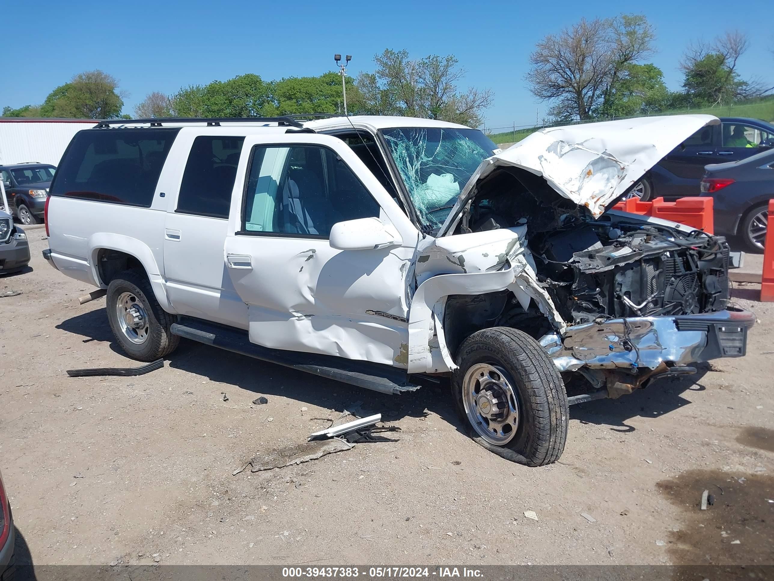 CHEVROLET SUBURBAN 1999 1gngk26j2xj377073