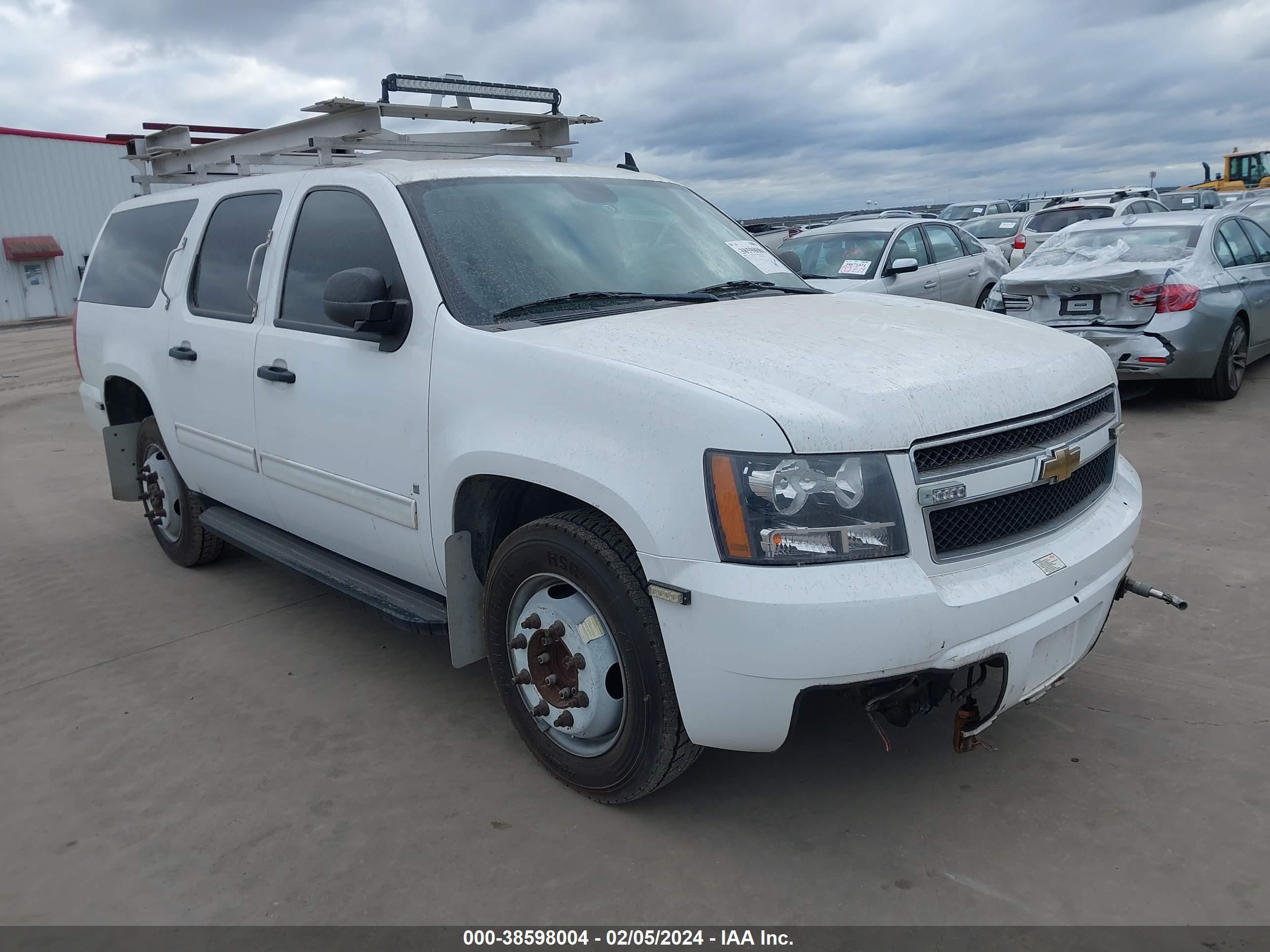 CHEVROLET SUBURBAN 2009 1gngk46k29r251336