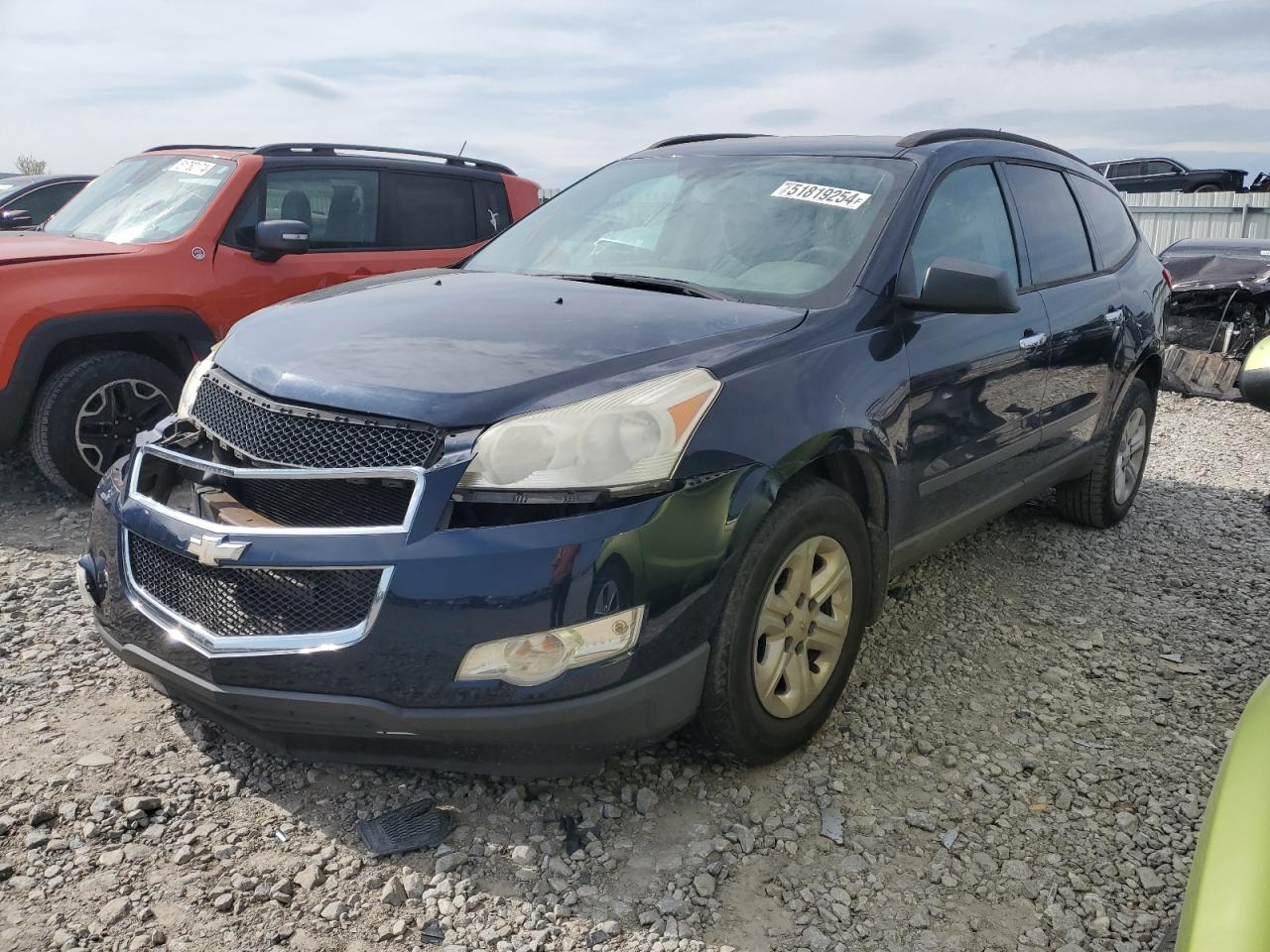 CHEVROLET TRAVERSE 2011 1gnkrfed1bj322468