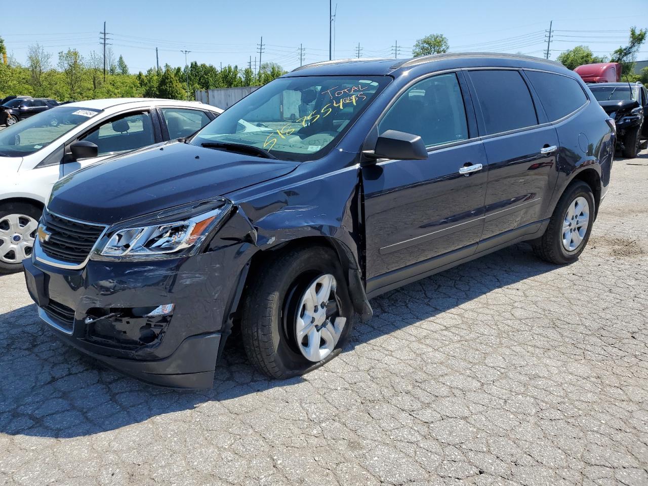 CHEVROLET TRAVERSE 2017 1gnkrfed2hj277954