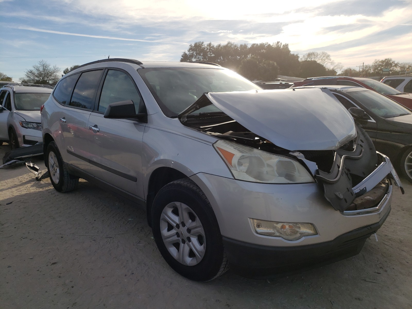 CHEVROLET TRAVERSE L 2011 1gnkrfed7bj225209