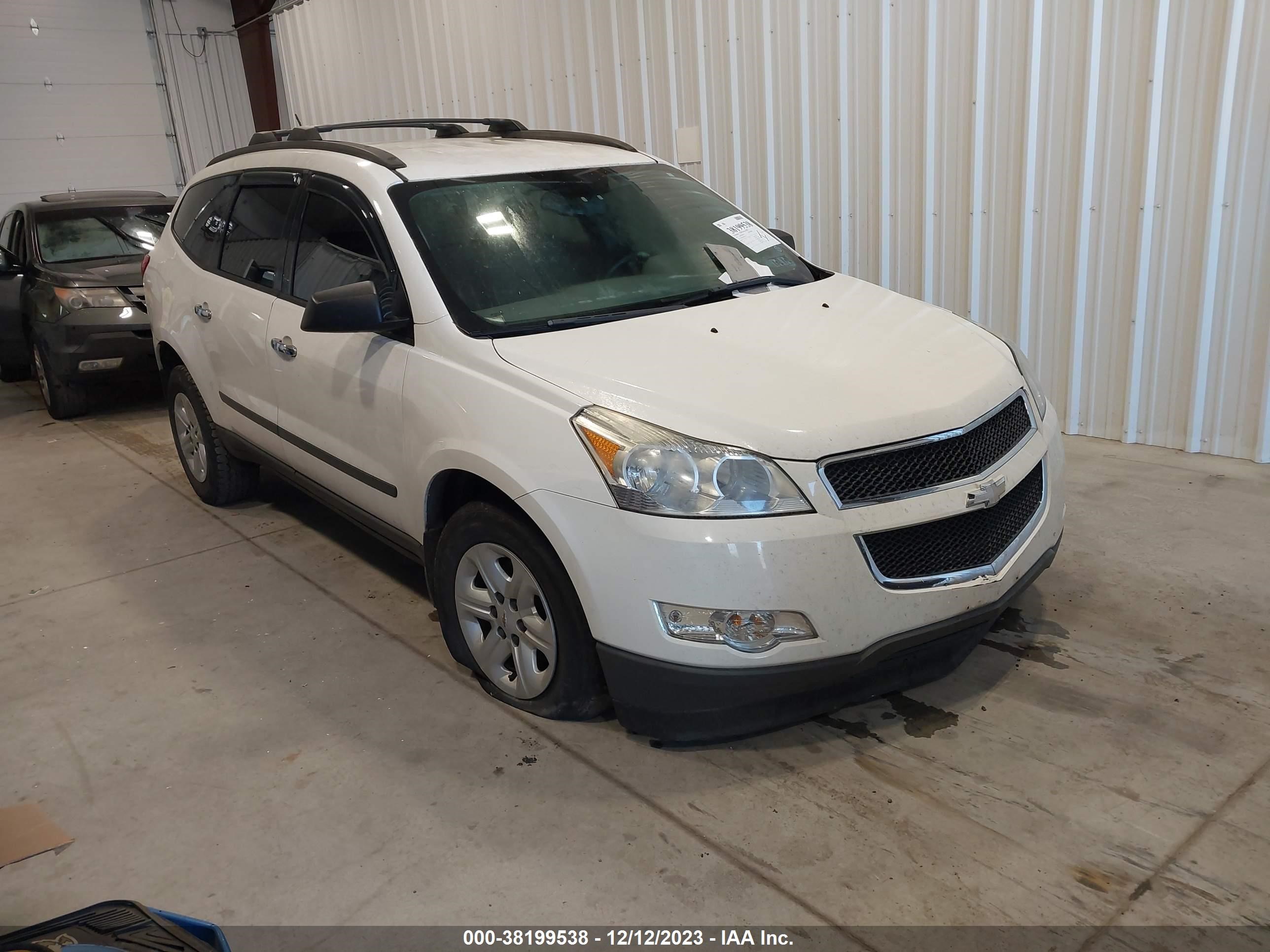 CHEVROLET TRAVERSE 2011 1gnkrfed8bj215305