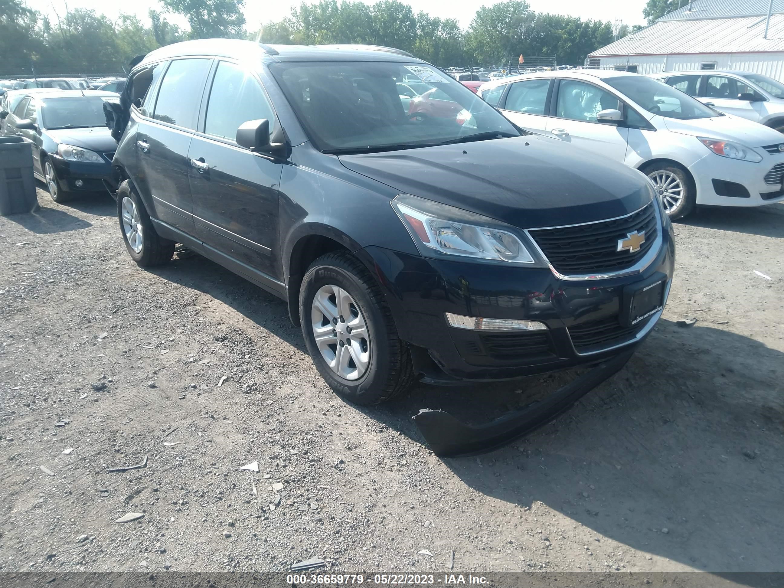 CHEVROLET TRAVERSE 2017 1gnkrfed8hj112457