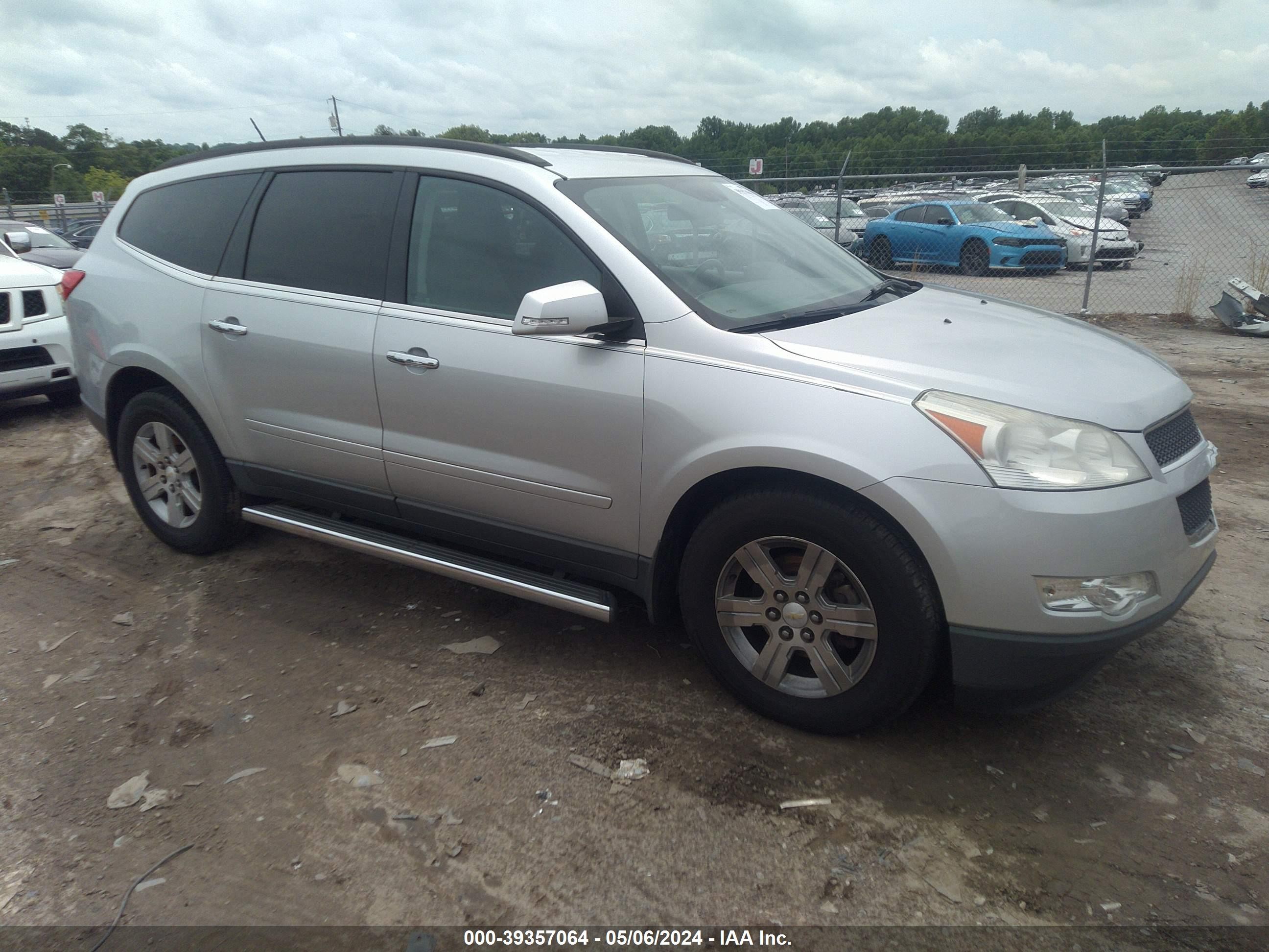 CHEVROLET TRAVERSE 2011 1gnkrged3bj129745