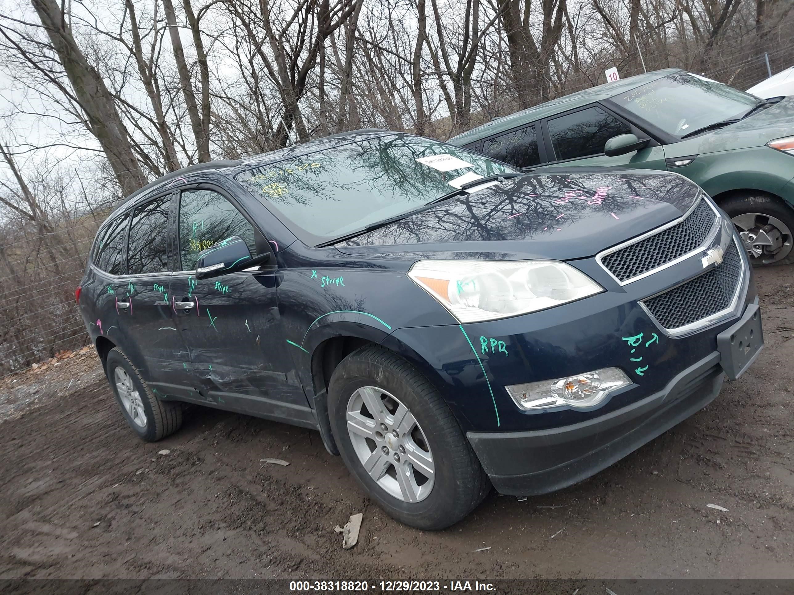 CHEVROLET TRAVERSE 2011 1gnkrged3bj217002