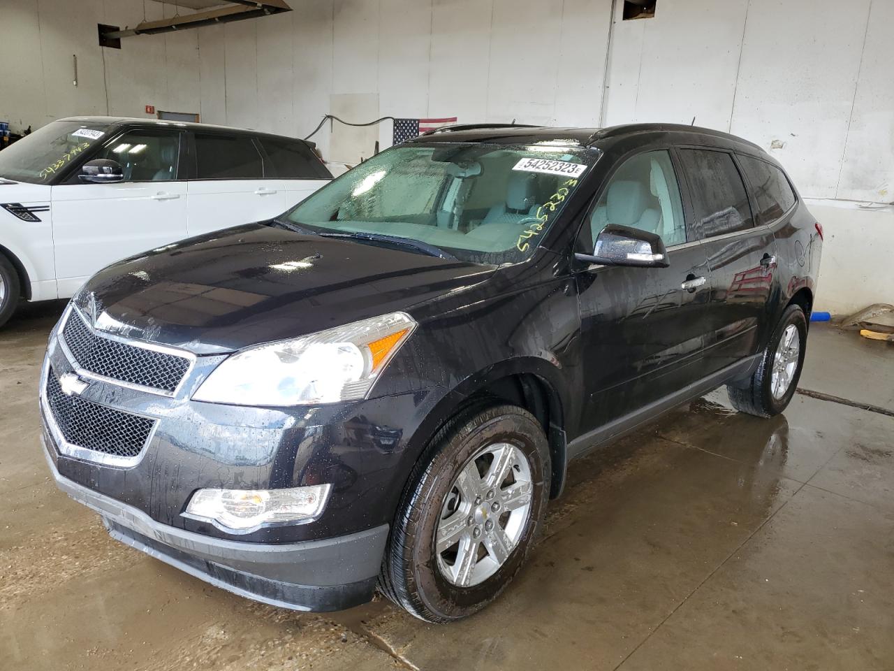 CHEVROLET TRAVERSE 2011 1gnkrged8bj373634