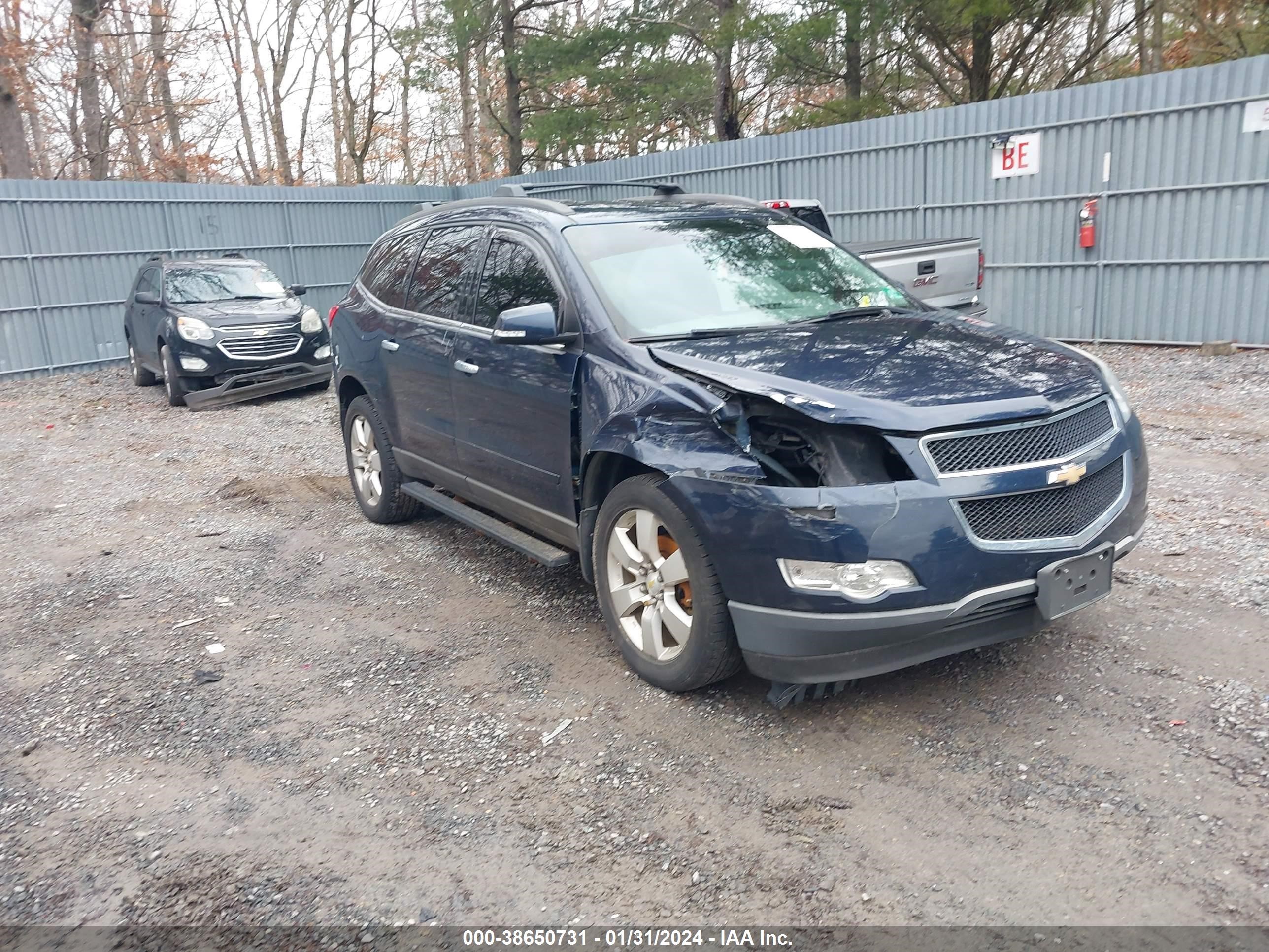 CHEVROLET TRAVERSE 2012 1gnkrged9cj357282