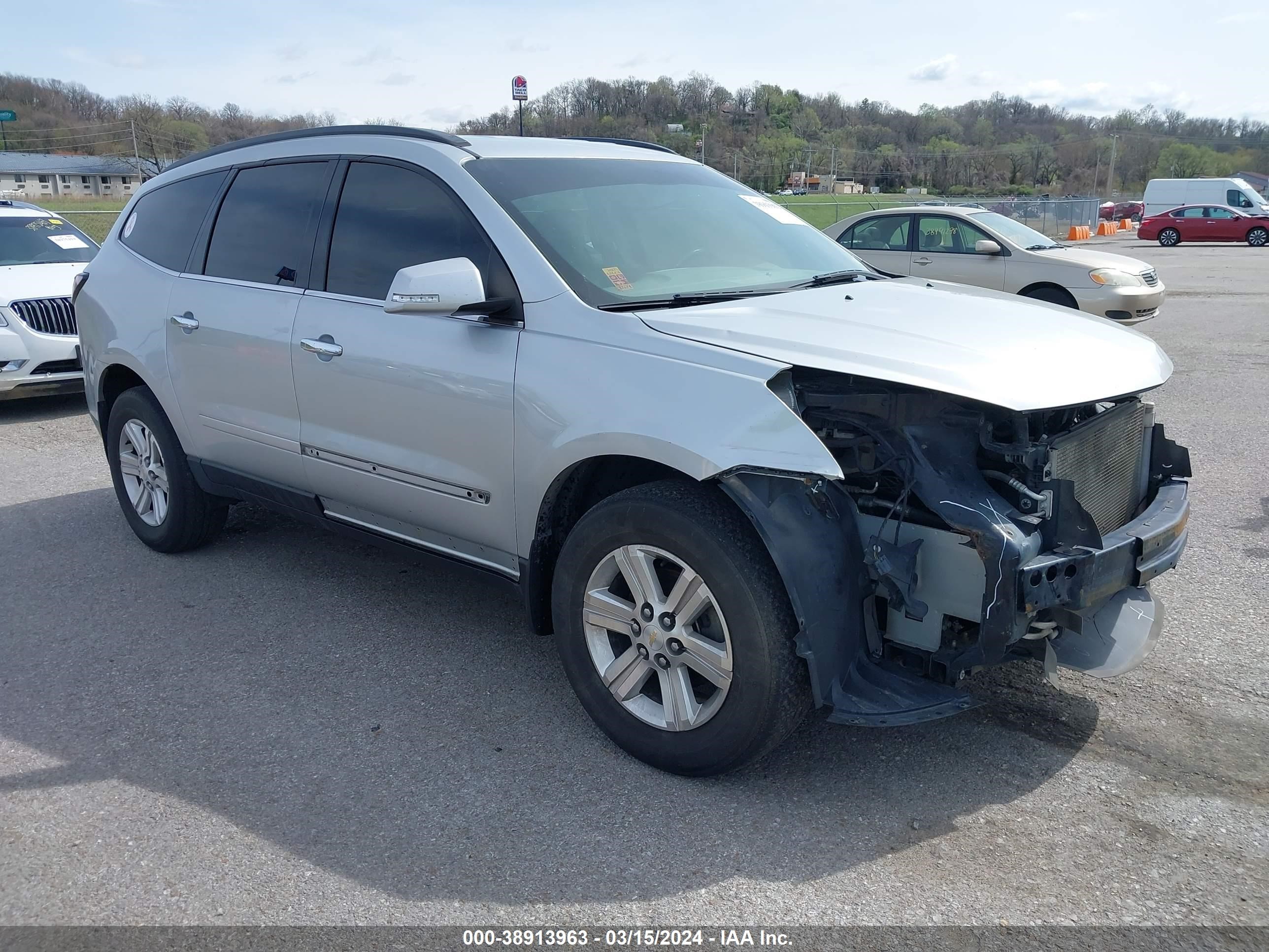 CHEVROLET TRAVERSE 2014 1gnkrgkd2ej373752