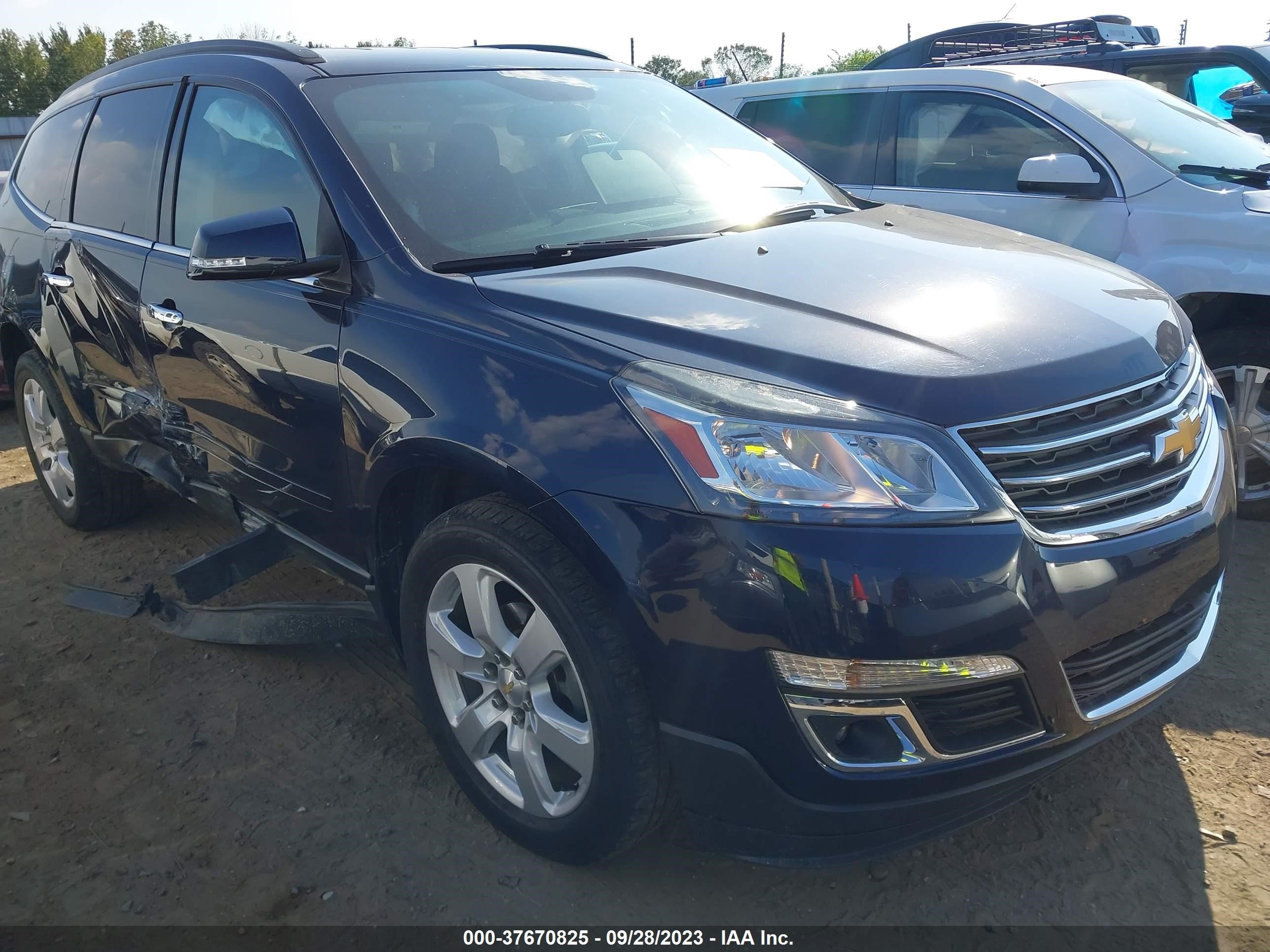 CHEVROLET TRAVERSE 2017 1gnkrgkd9hj285558