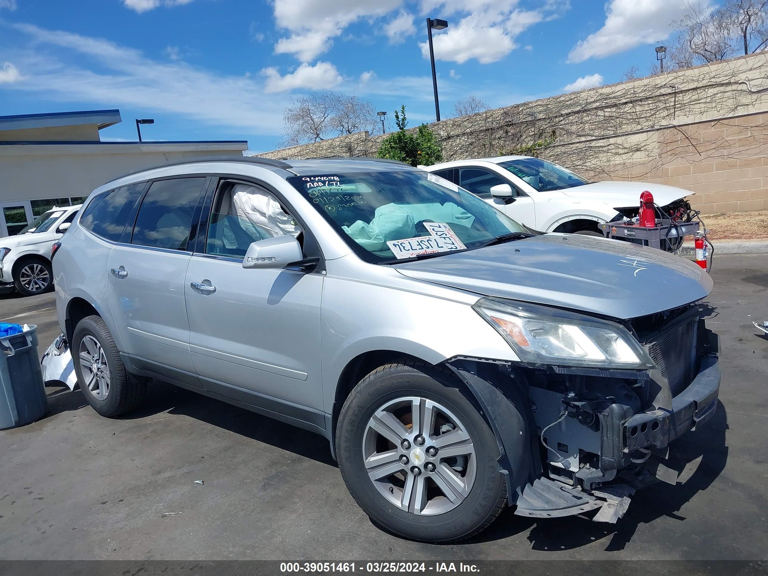 CHEVROLET TRAVERSE 2015 1gnkrhkd1fj264528