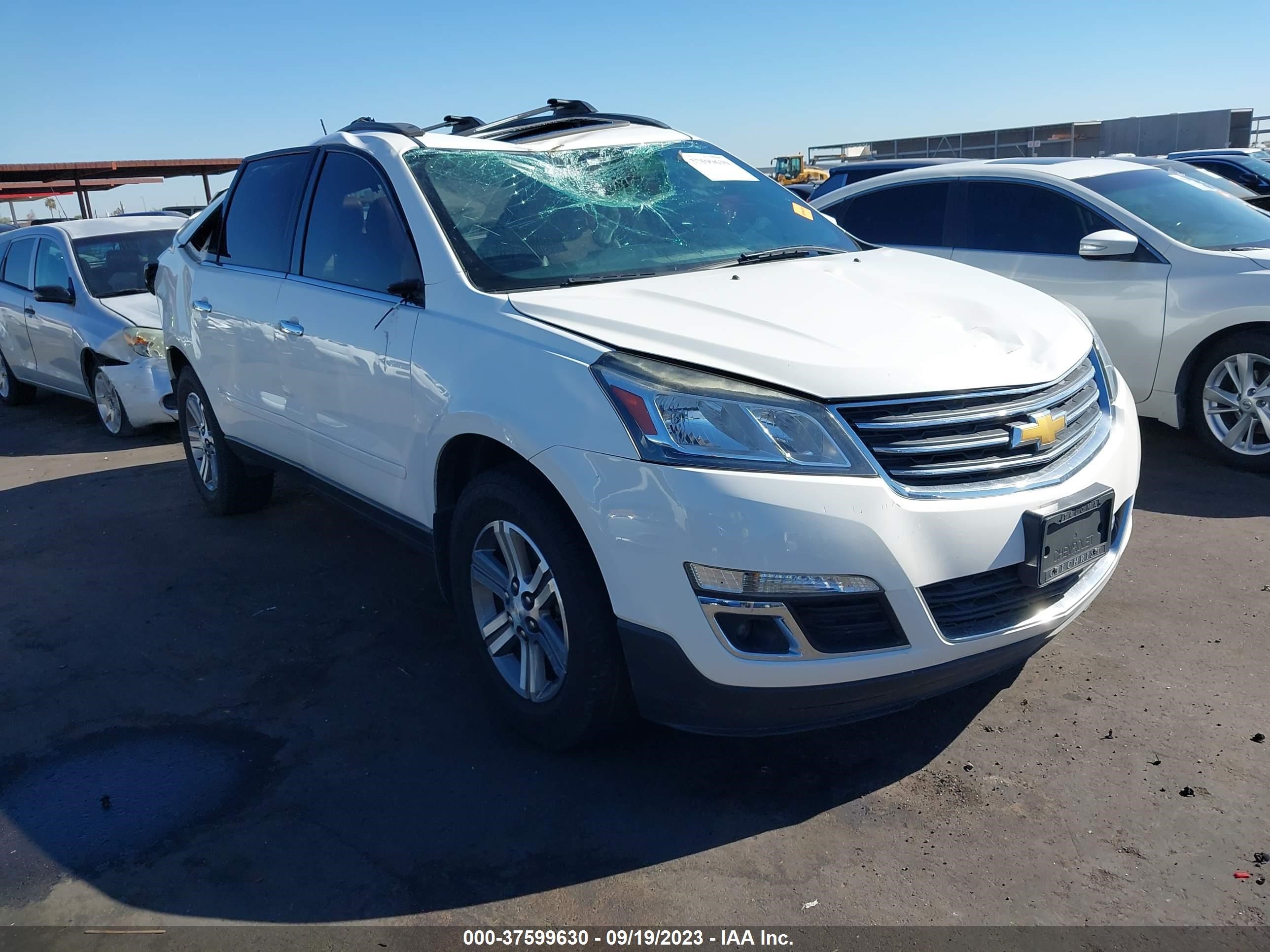 CHEVROLET TRAVERSE 2015 1gnkrhkd2fj150053