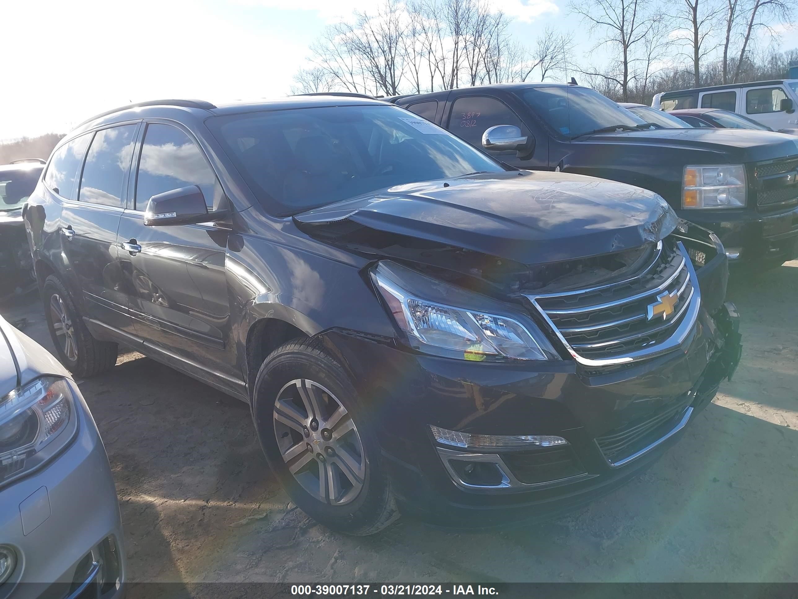 CHEVROLET TRAVERSE 2017 1gnkrhkd6hj132724