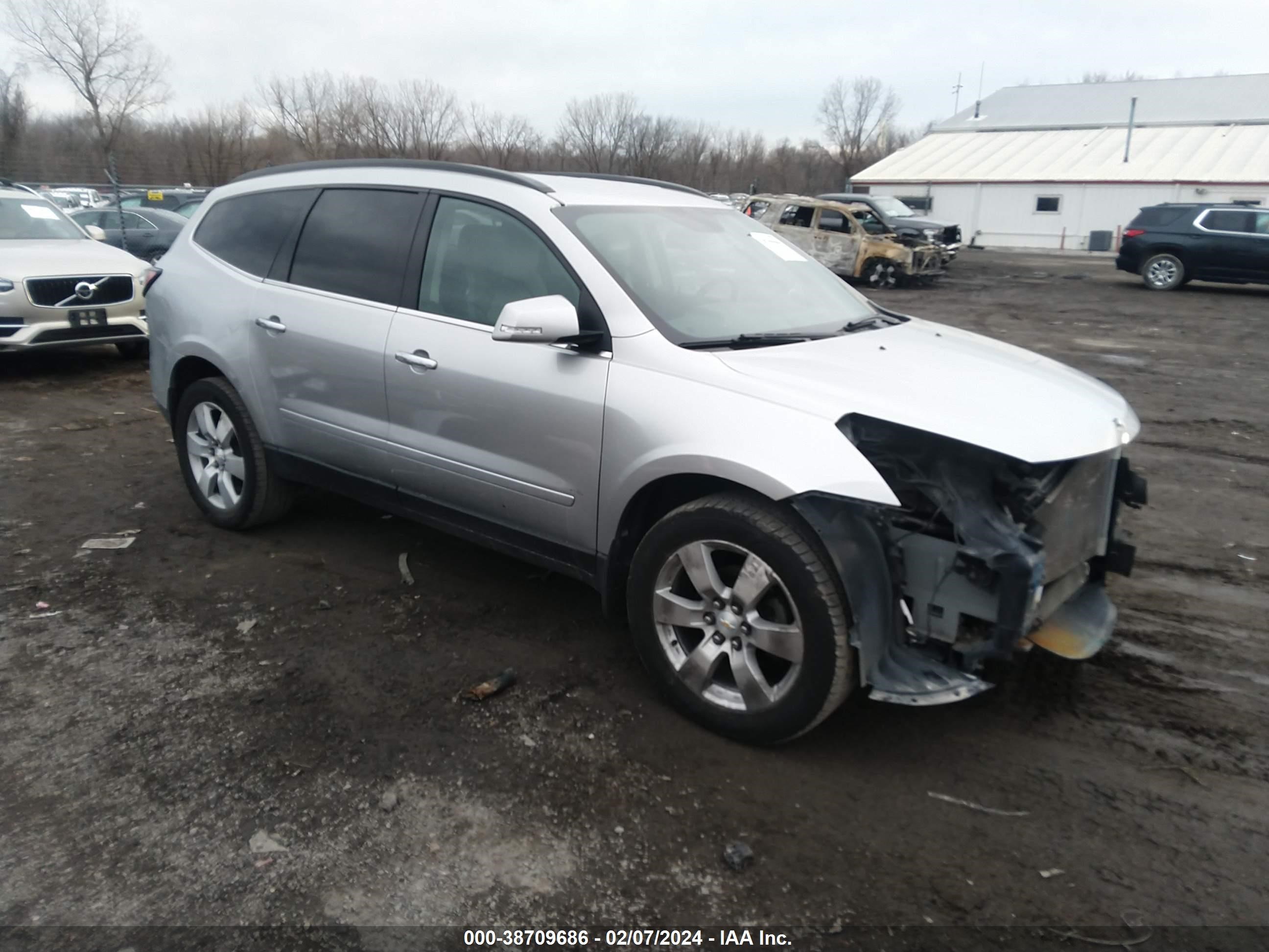 CHEVROLET TRAVERSE 2017 1gnkrhkd6hj231415