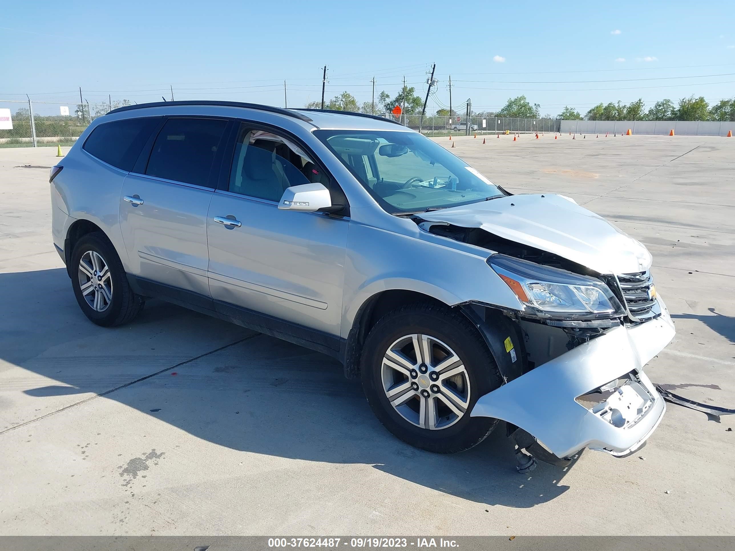 CHEVROLET TRAVERSE 2016 1gnkrhkd9gj128682