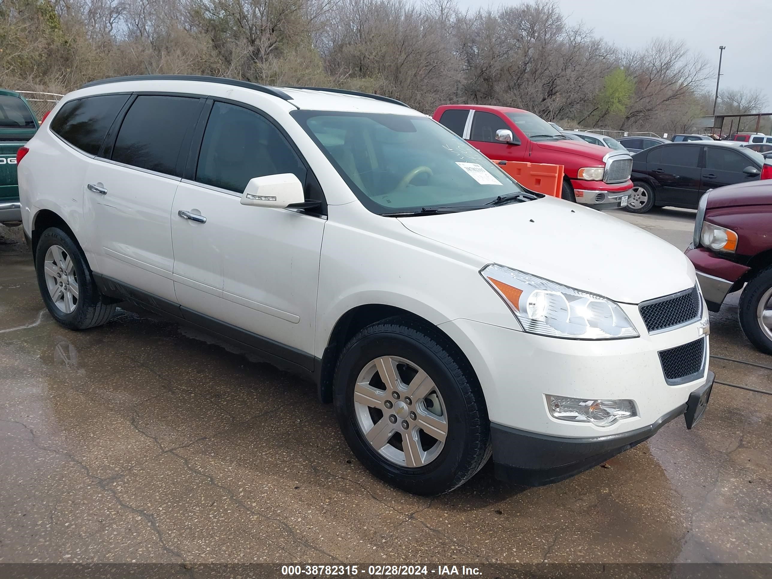 CHEVROLET TRAVERSE 2011 1gnkrjed8bj134971