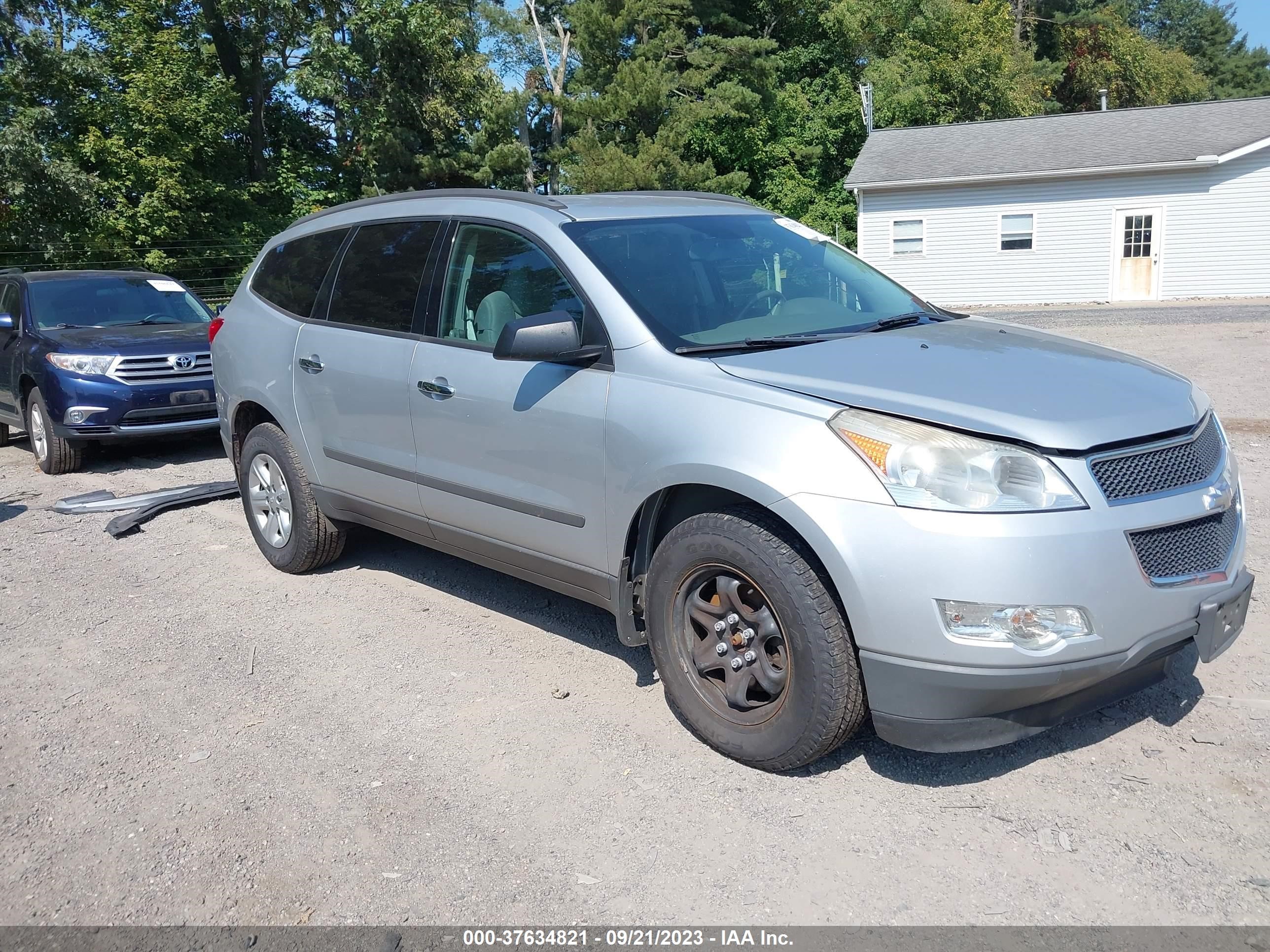 CHEVROLET TRAVERSE 2012 1gnkvfed2cj408594