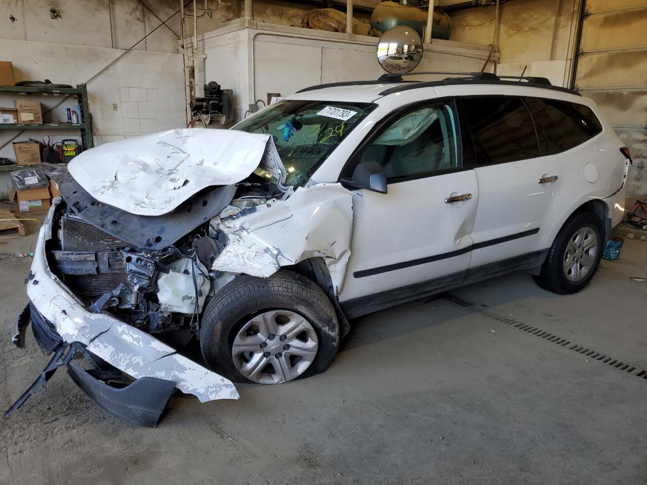 CHEVROLET TRAVERSE 2015 1gnkvfed8fj180749