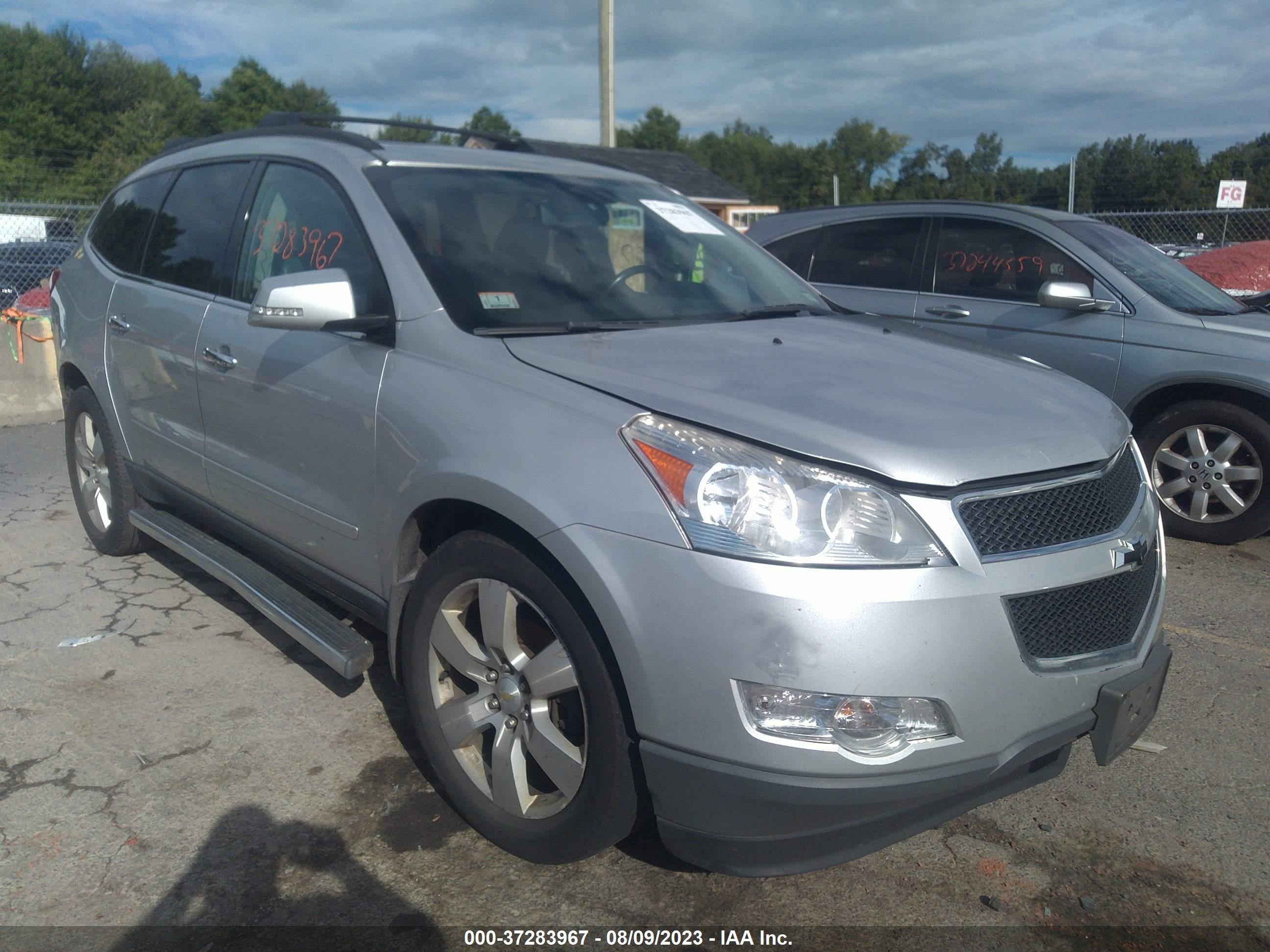 CHEVROLET TRAVERSE 2011 1gnkvged7bj394602