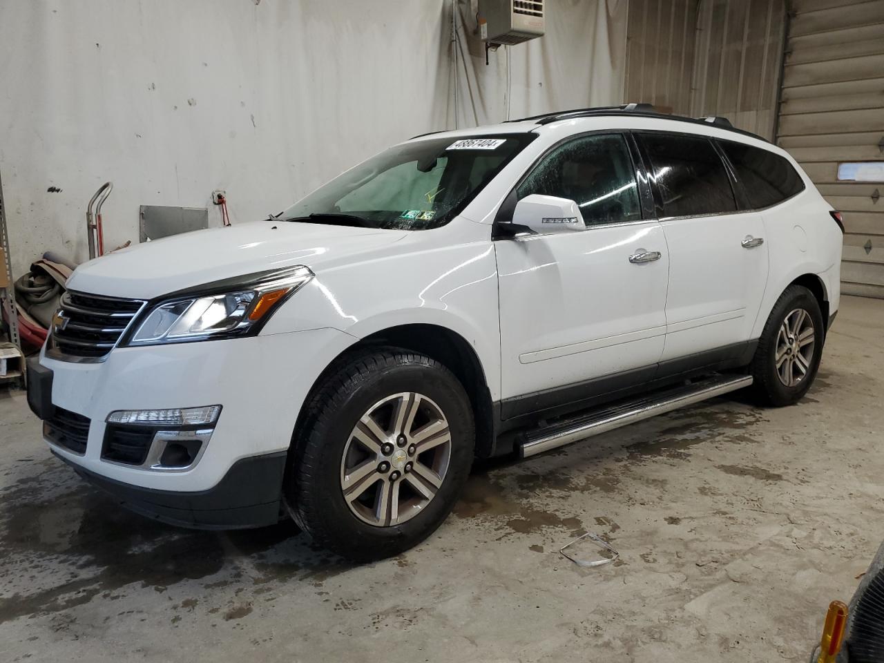 CHEVROLET TRAVERSE 2017 1gnkvhkdxhj105439