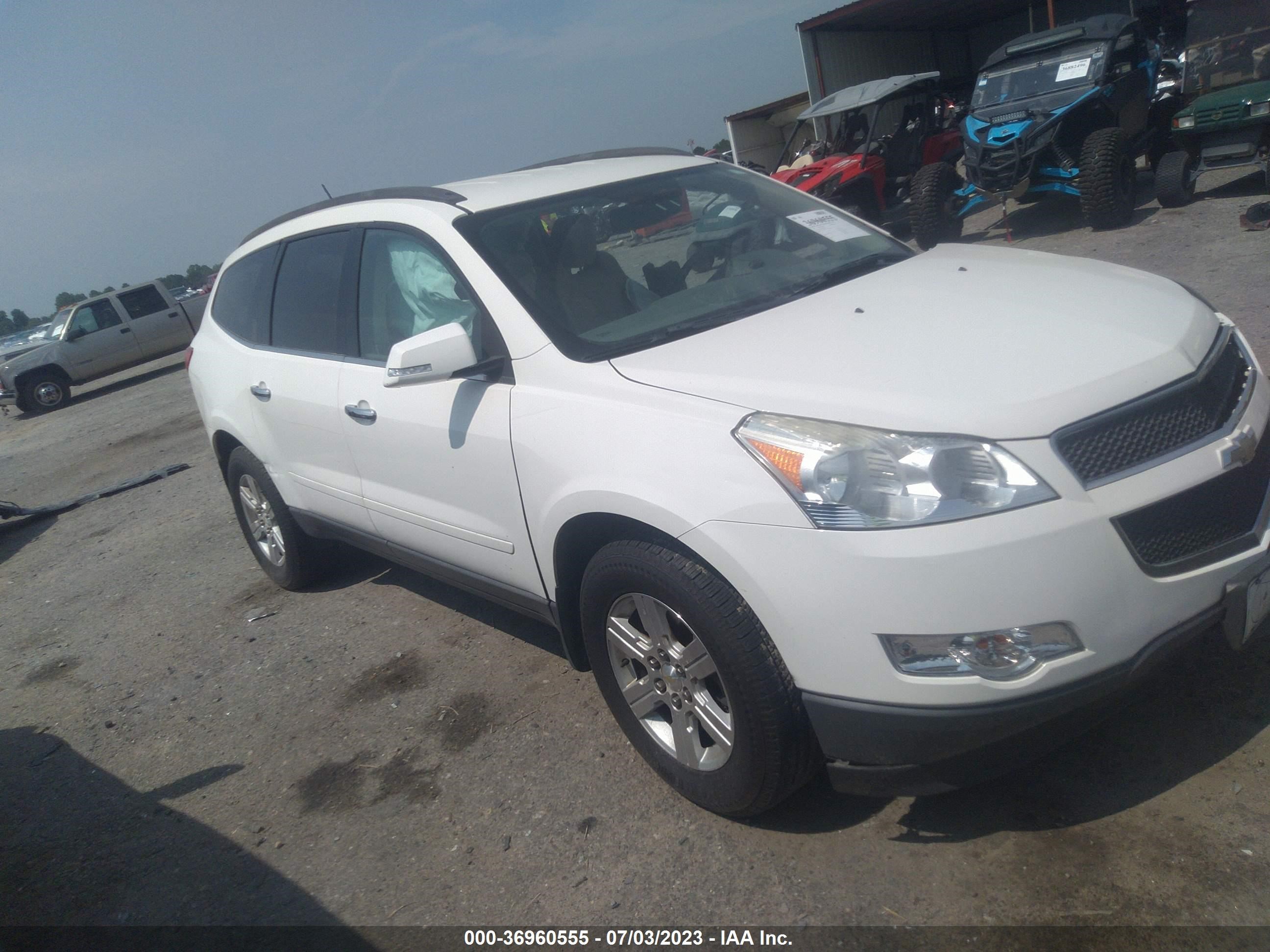 CHEVROLET TRAVERSE 2011 1gnkvjed0bj187305