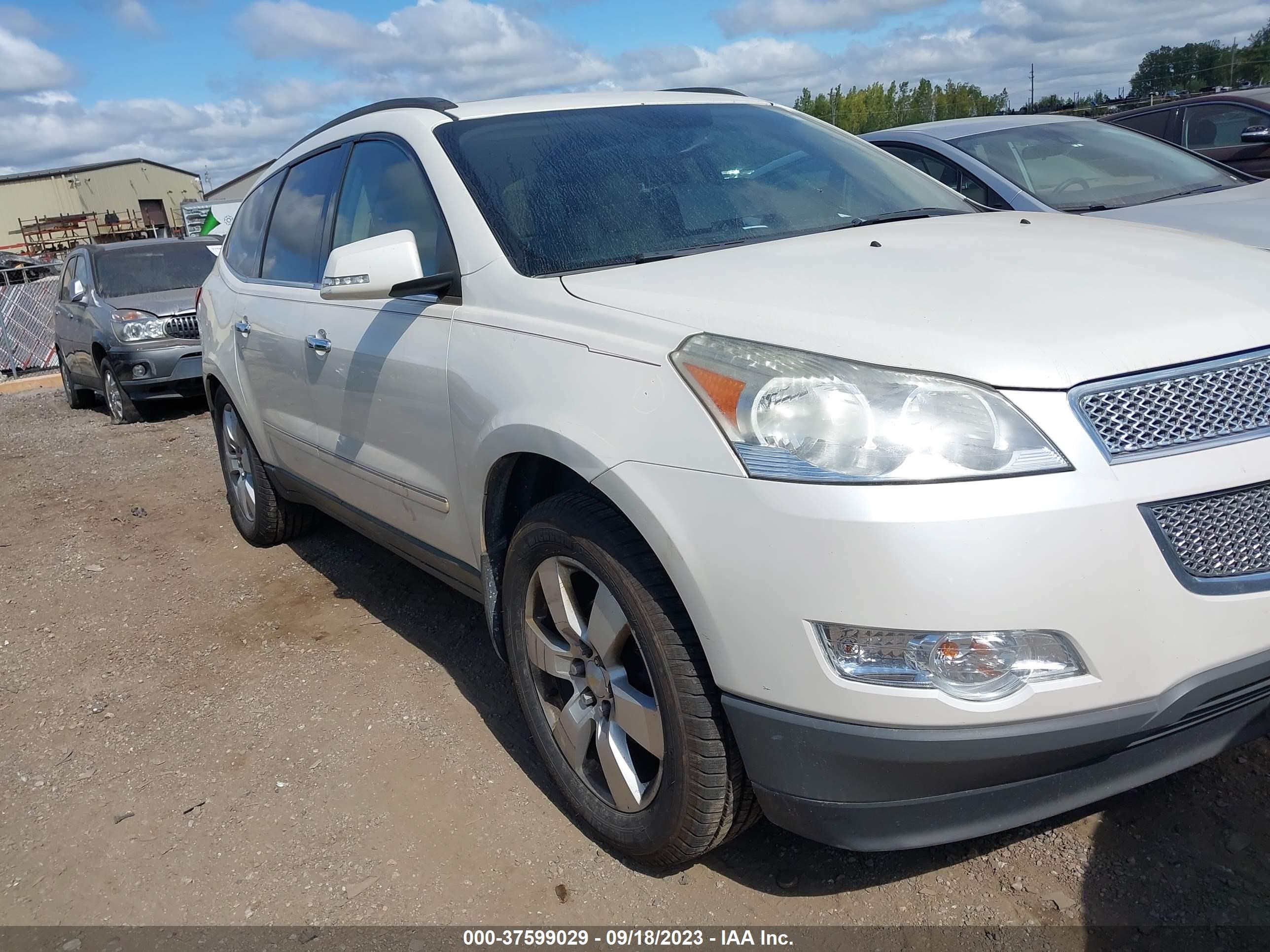 CHEVROLET TRAVERSE 2011 1gnkvled0bj156650