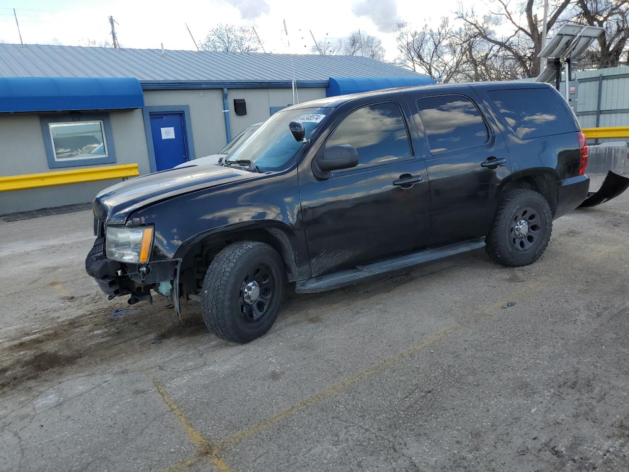 CHEVROLET TAHOE 2014 1gnlc2e0xer179344