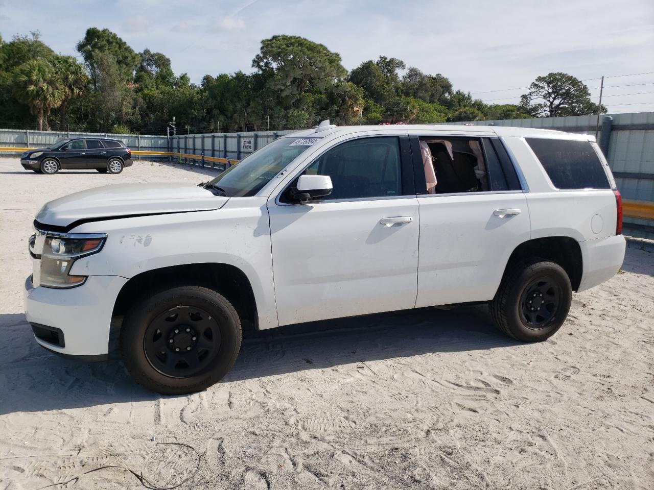 CHEVROLET TAHOE 2017 1gnlcdec4hr173551