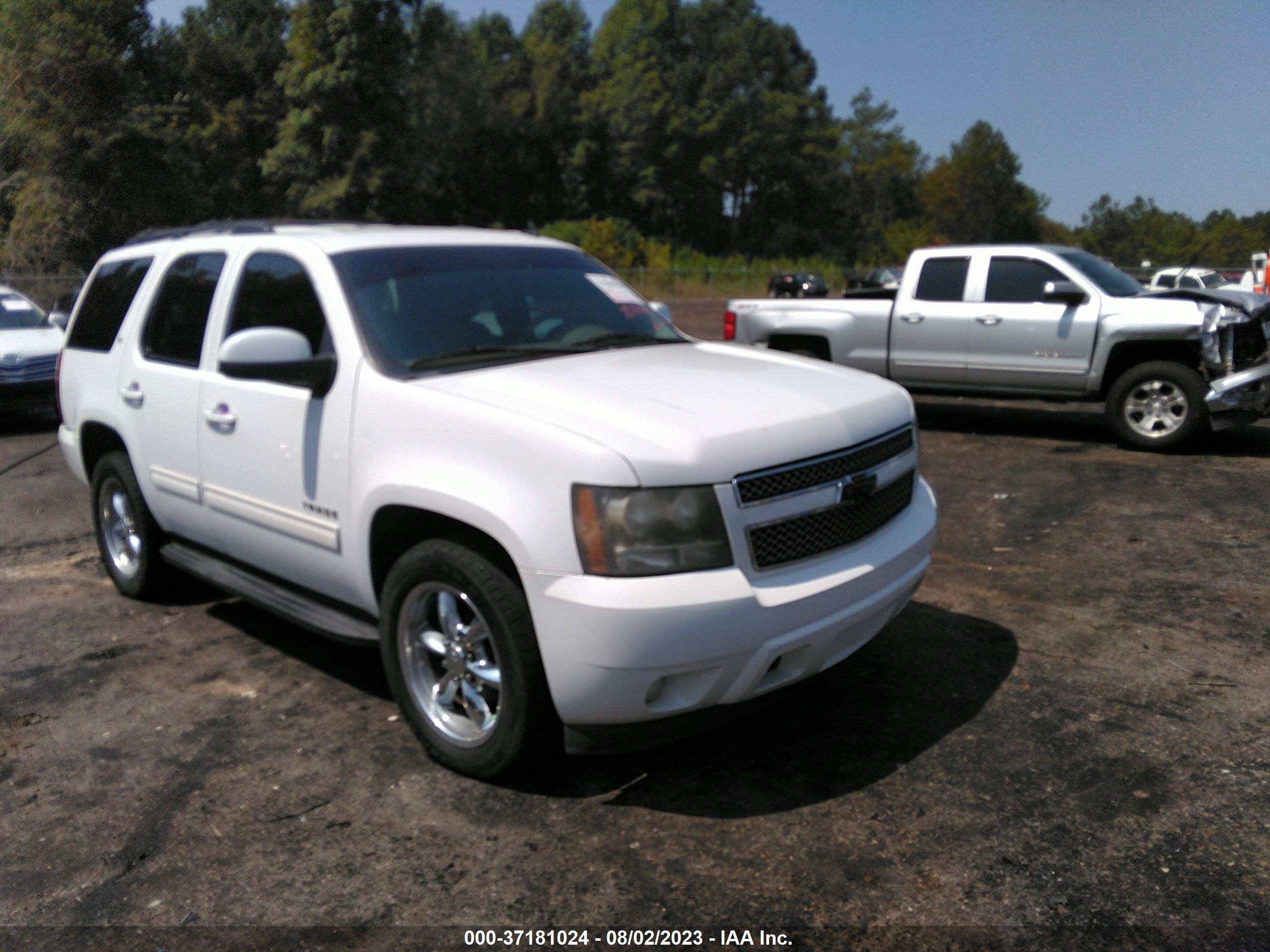 CHEVROLET TAHOE 2011 1gnscbe00br239316