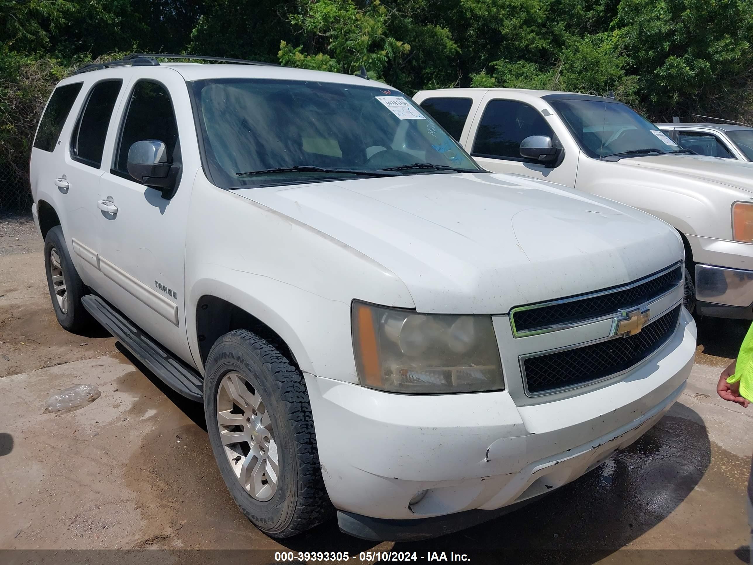 CHEVROLET TAHOE 2011 1gnscbe01br192667