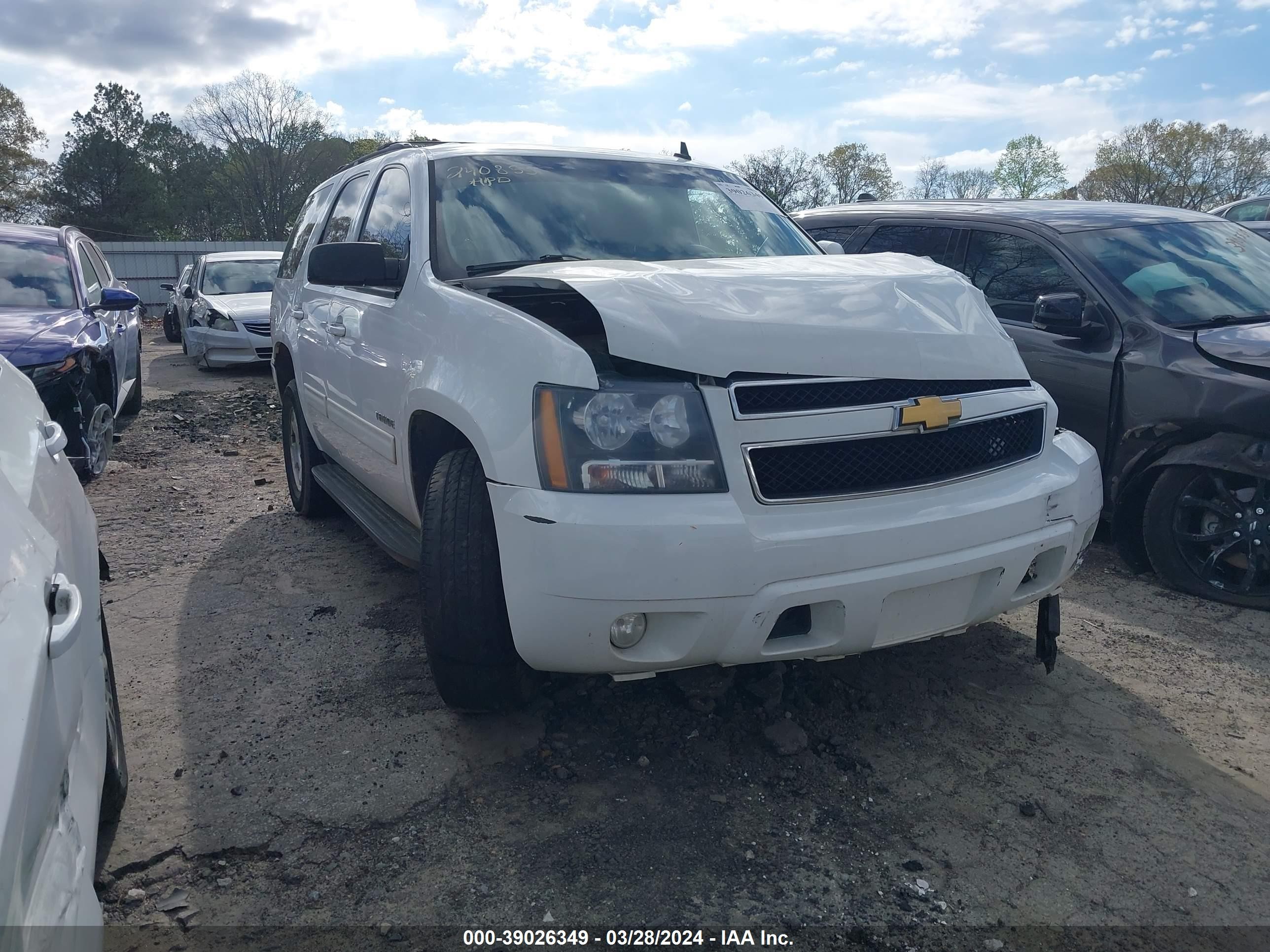 CHEVROLET TAHOE 2013 1gnscbe03dr302573