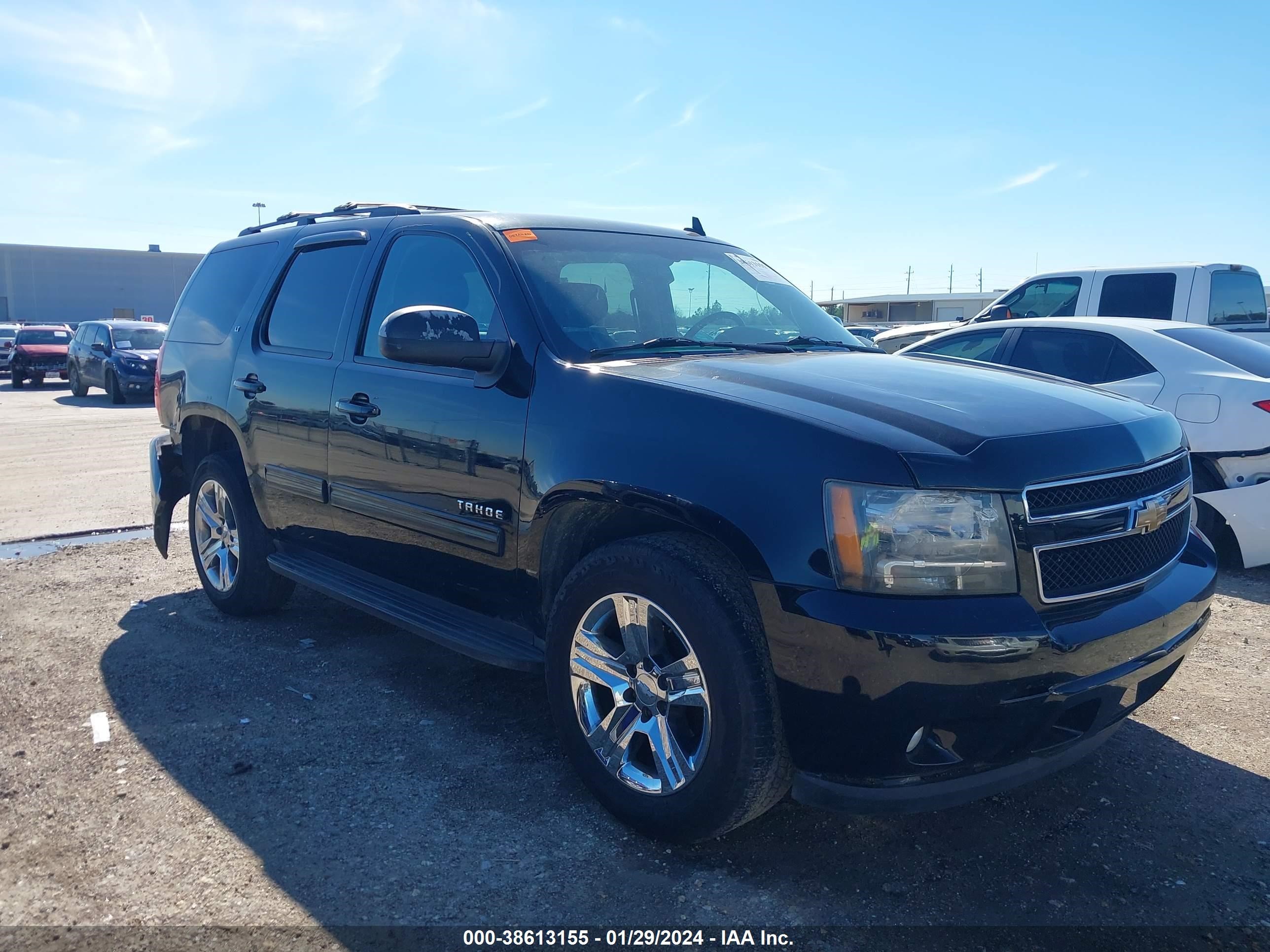 CHEVROLET TAHOE 2011 1gnscbe06br374042